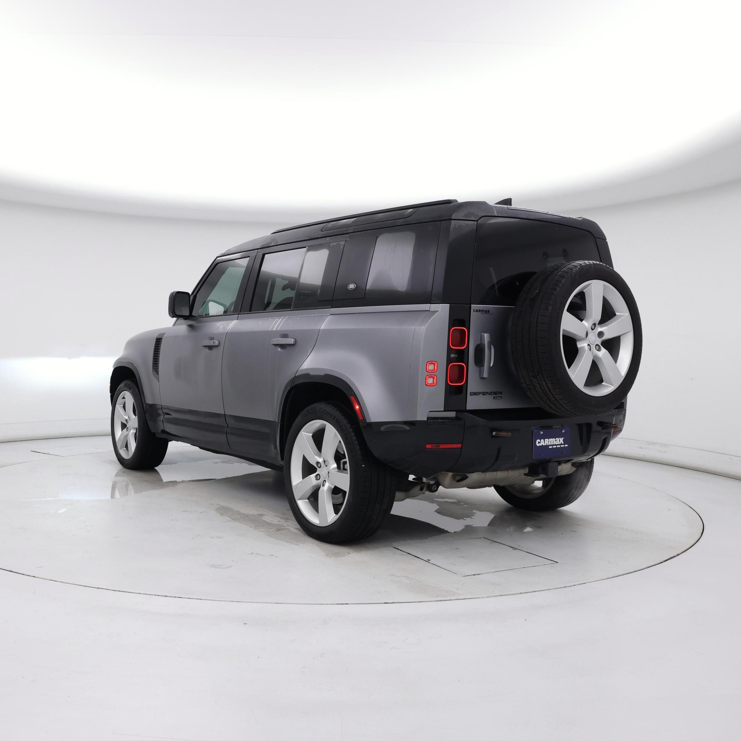 Thumbnail: 2023 Land Rover Defender - 2