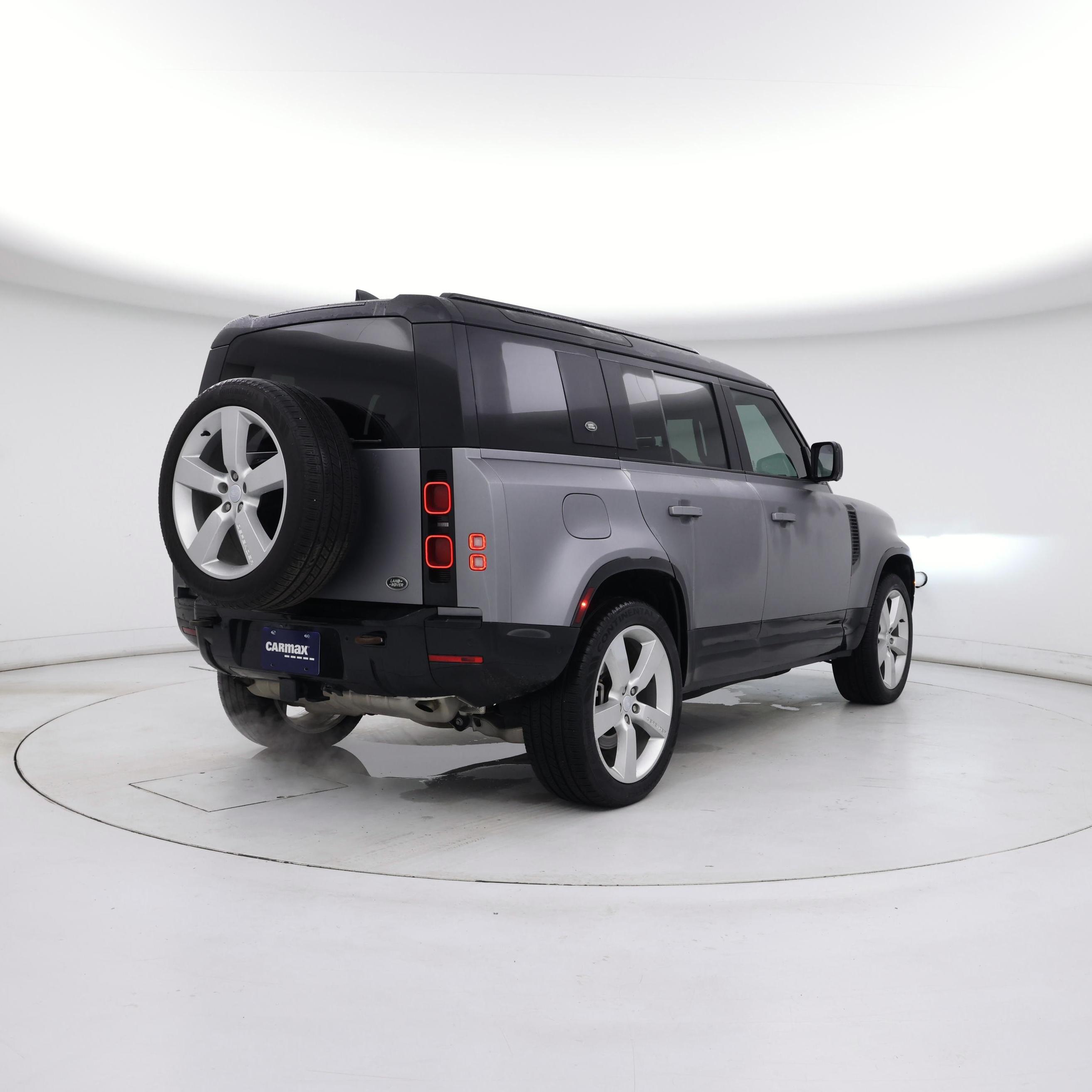 Thumbnail: 2023 Land Rover Defender - 8