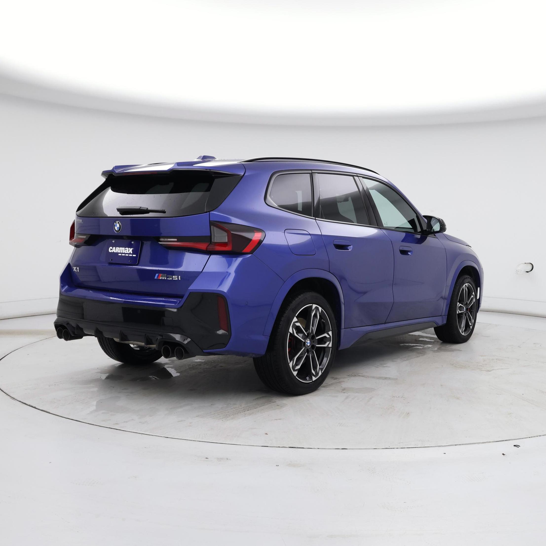 Thumbnail: 2025 BMW X1 - 8