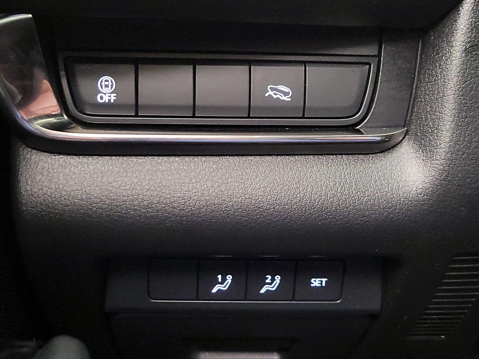 Thumbnail: 2023 Mazda CX-30 - 13