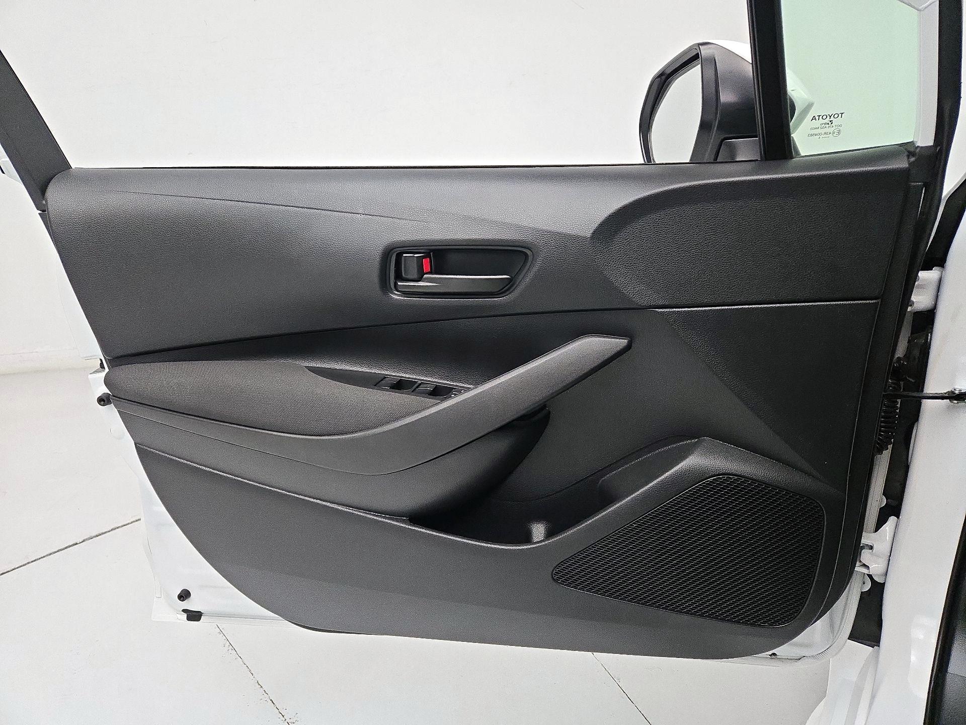 Thumbnail: 2025 Toyota Corolla - 12