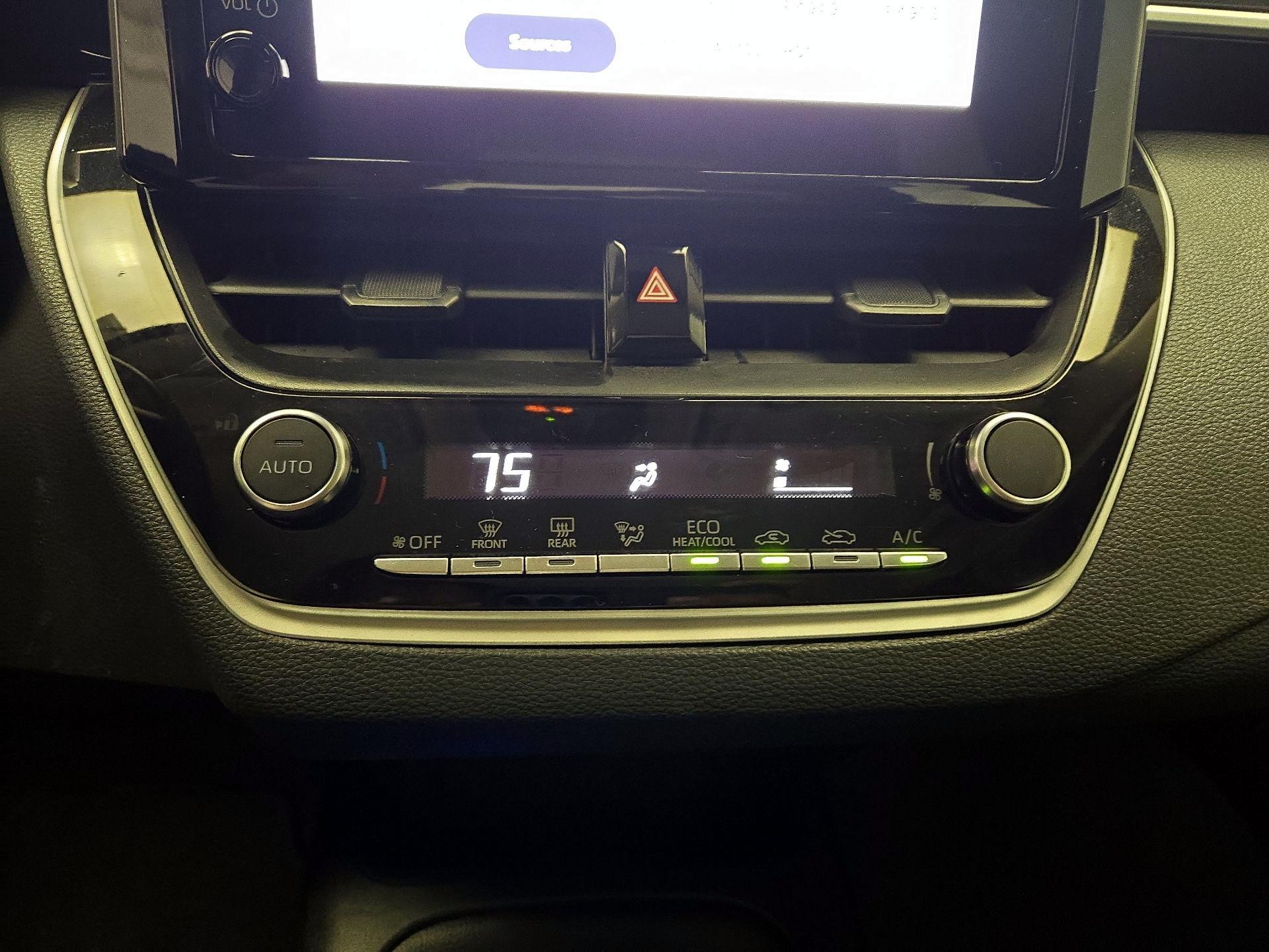 Thumbnail: 2025 Toyota Corolla - 16