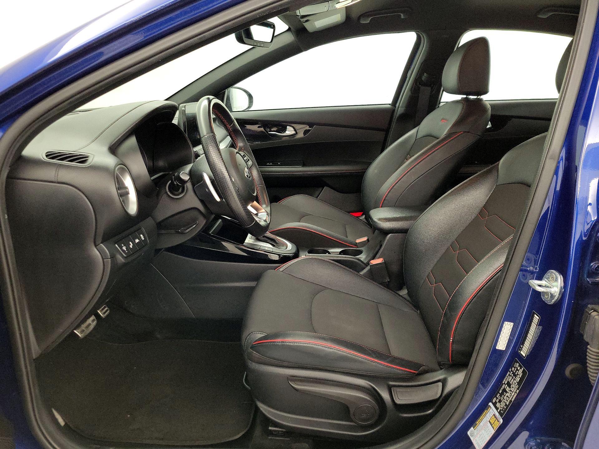 Thumbnail: 2021 Kia Forte - 11