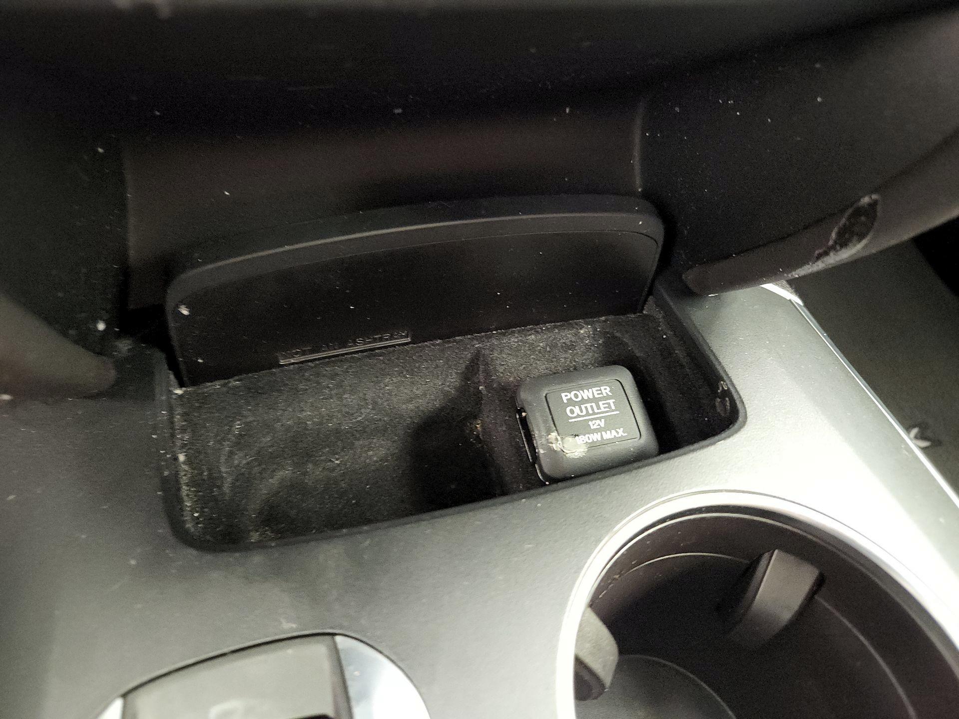 Thumbnail: 2019 Acura MDX - 17