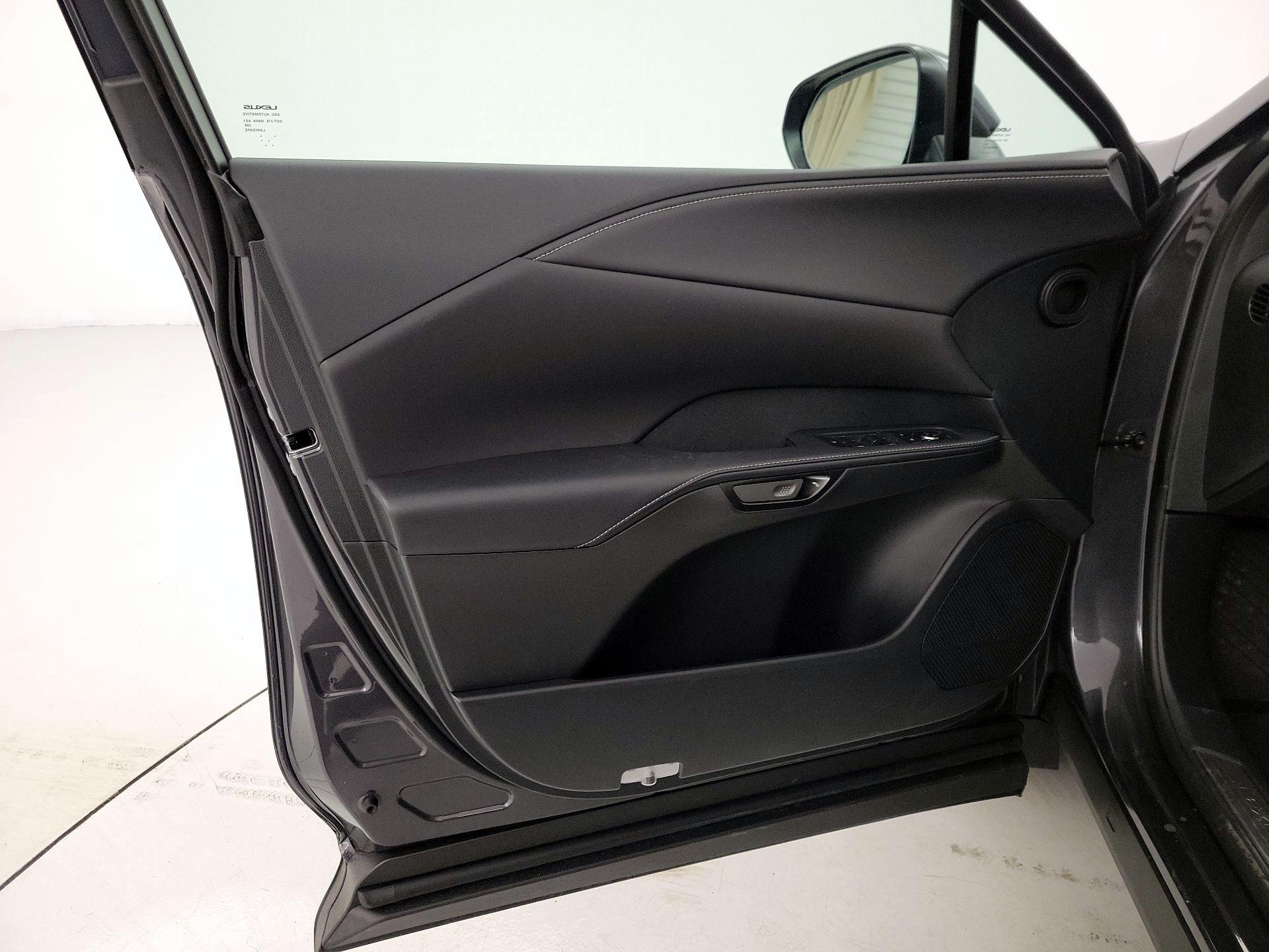 Thumbnail: 2025 Lexus RX - 12