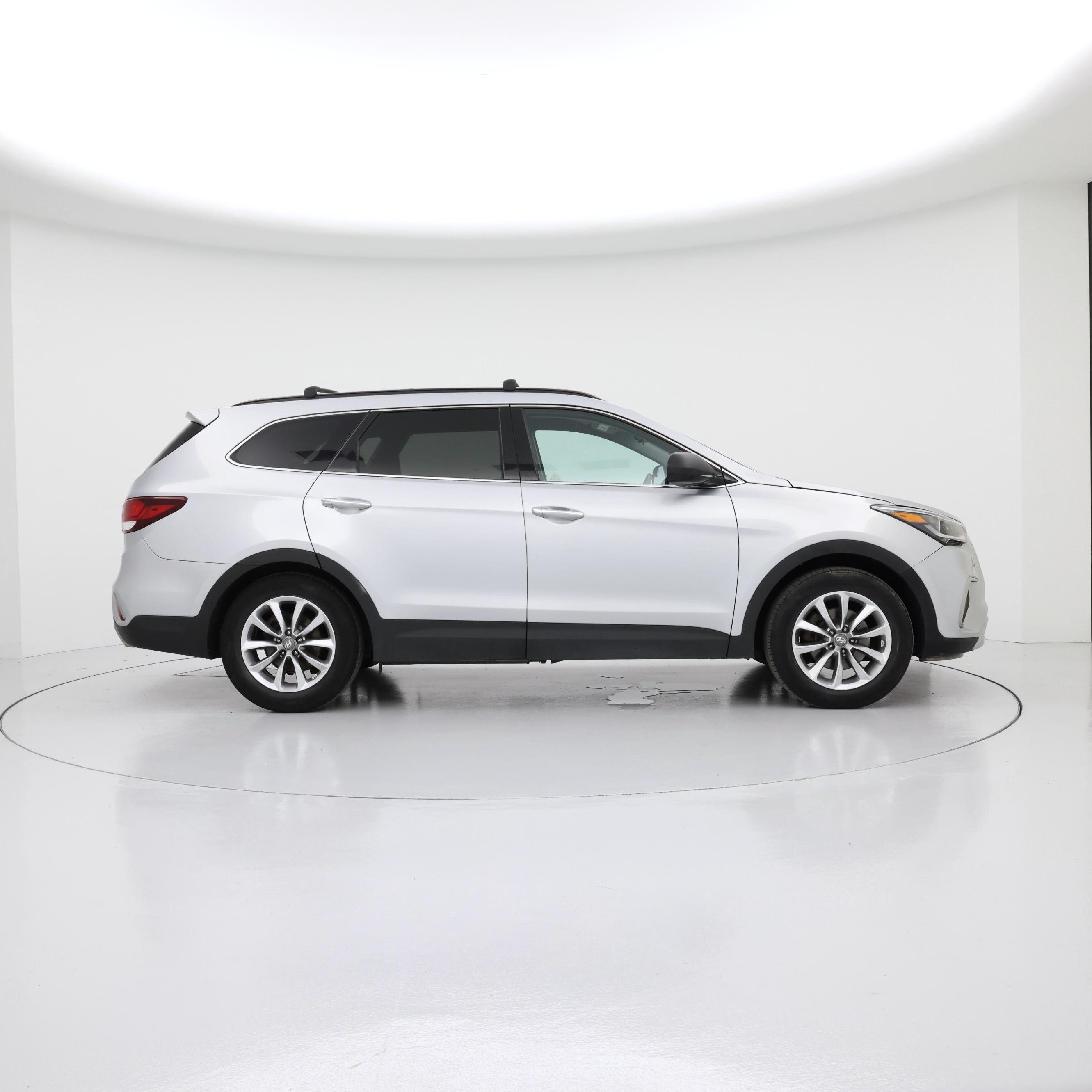 Thumbnail: 2018 Hyundai Santa Fe - 7