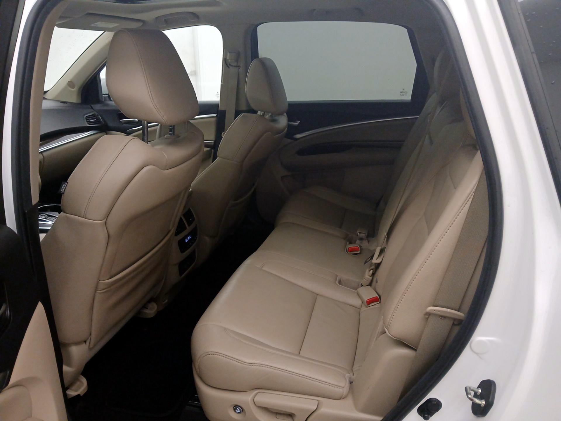 Thumbnail: 2020 Acura MDX - 20