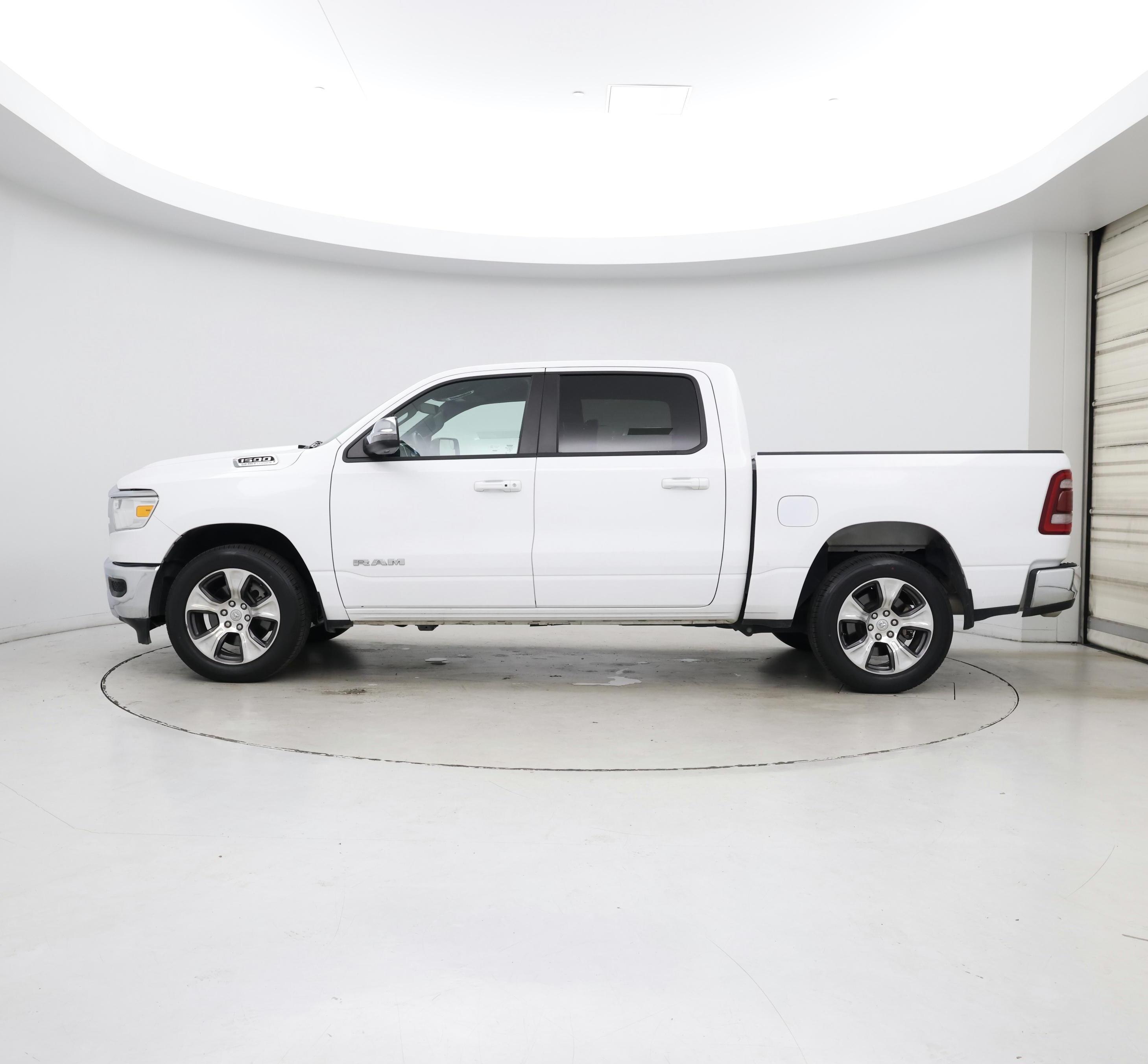 Thumbnail: 2024 RAM 1500 - 3