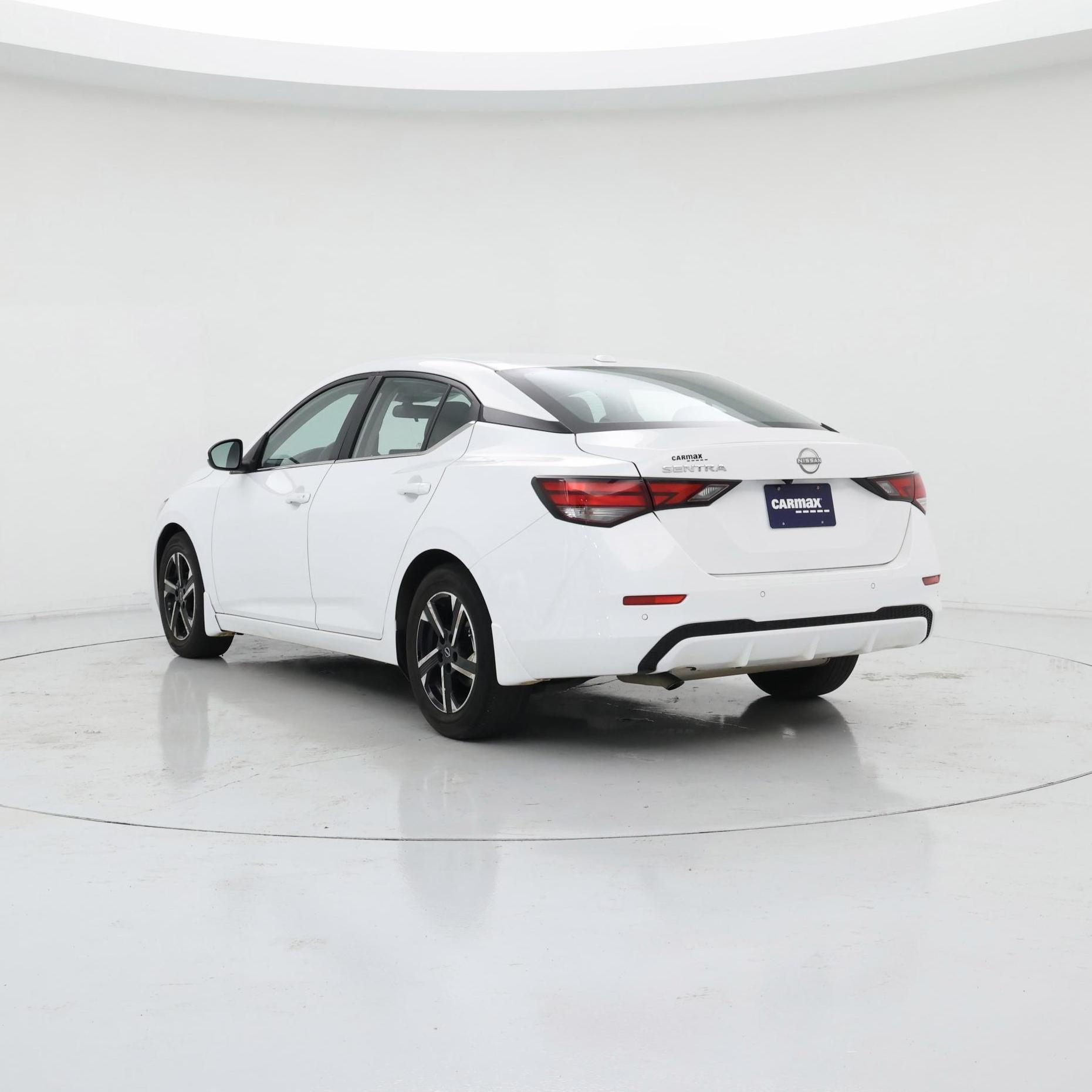 Thumbnail: 2025 Nissan Sentra - 2