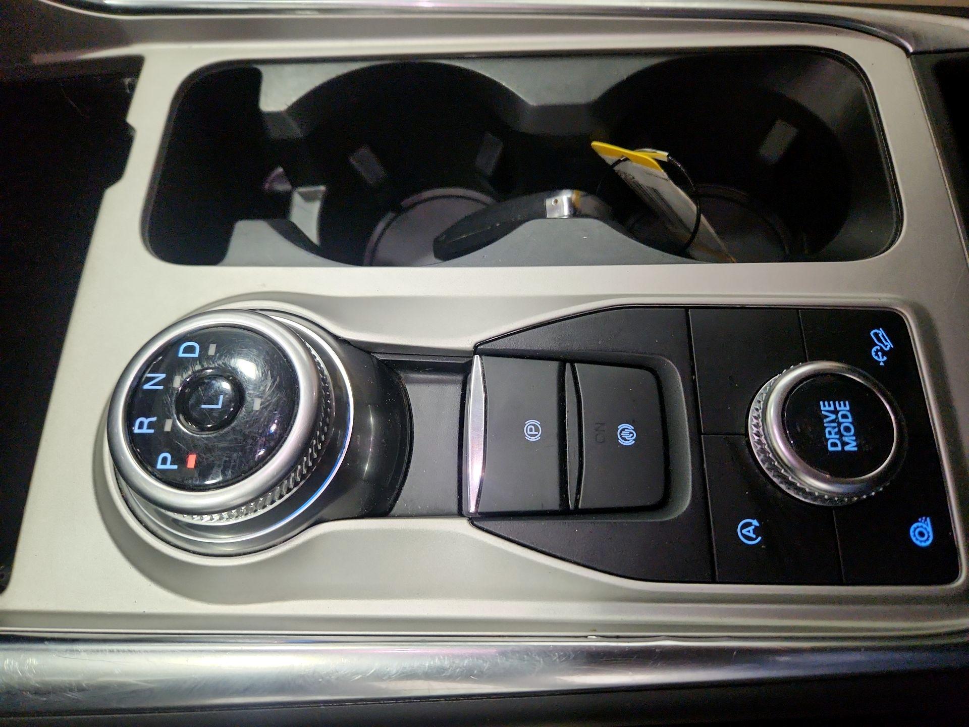 Thumbnail: 2024 Ford Explorer - 17