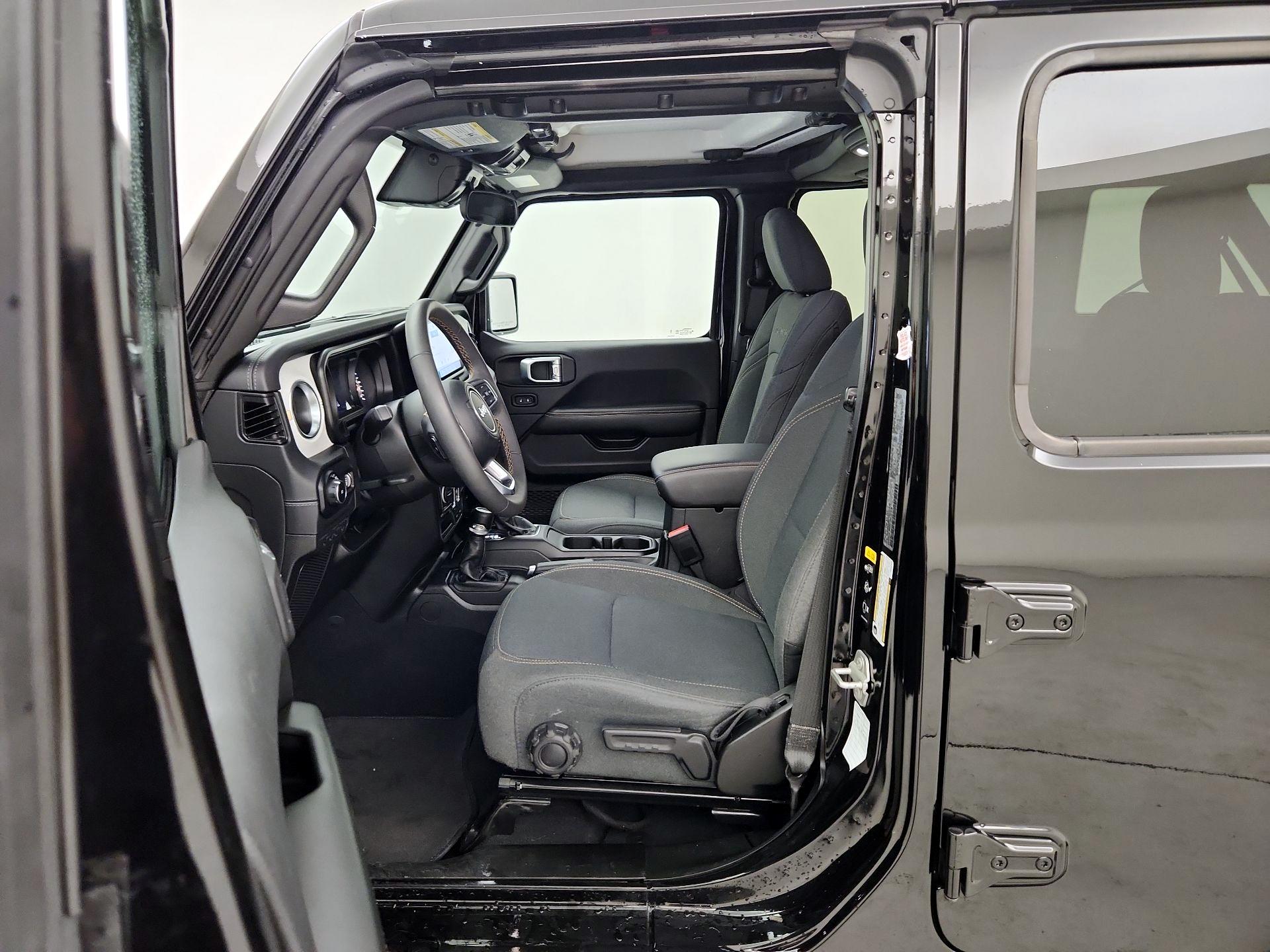 Thumbnail: 2024 Jeep Wrangler - 11