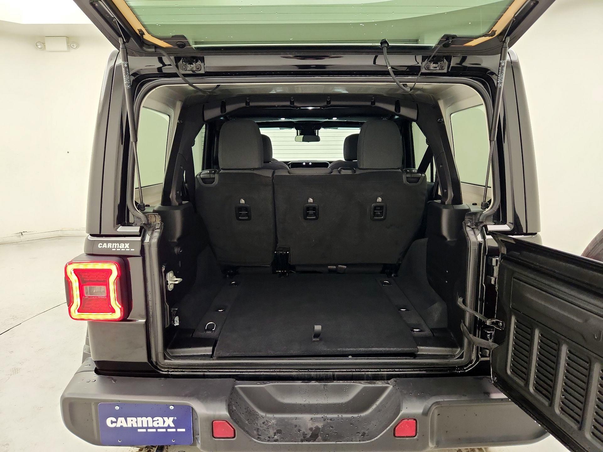 Thumbnail: 2024 Jeep Wrangler - 20