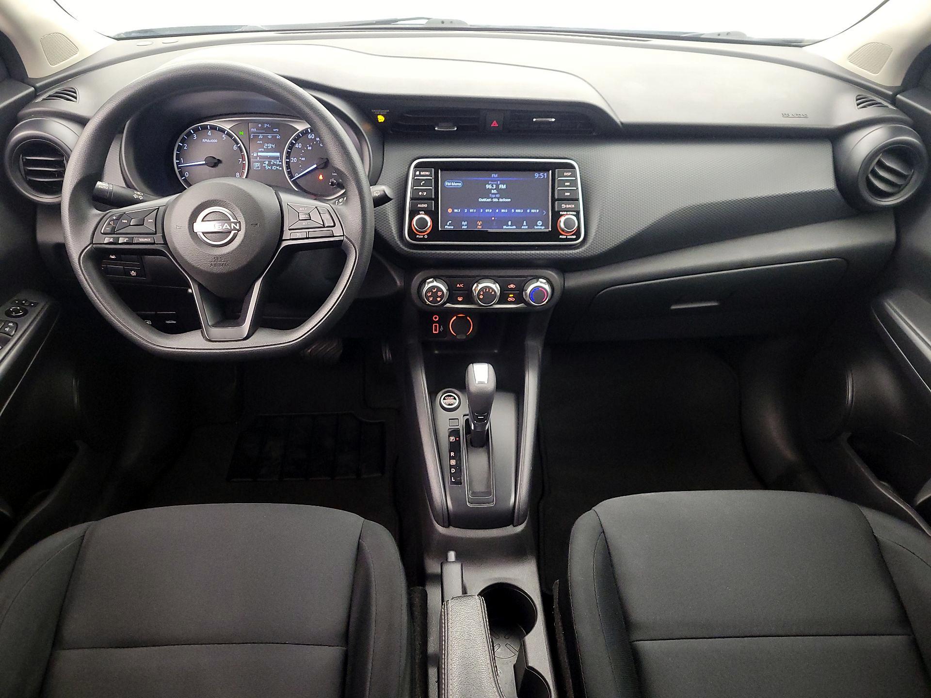 Thumbnail: 2023 Nissan Kicks - 9