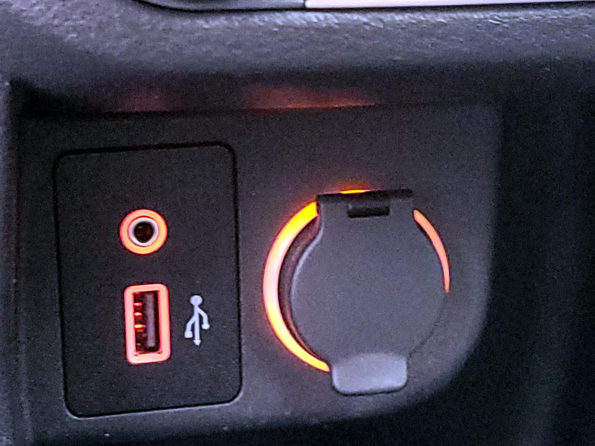 Thumbnail: 2023 Nissan Kicks - 18