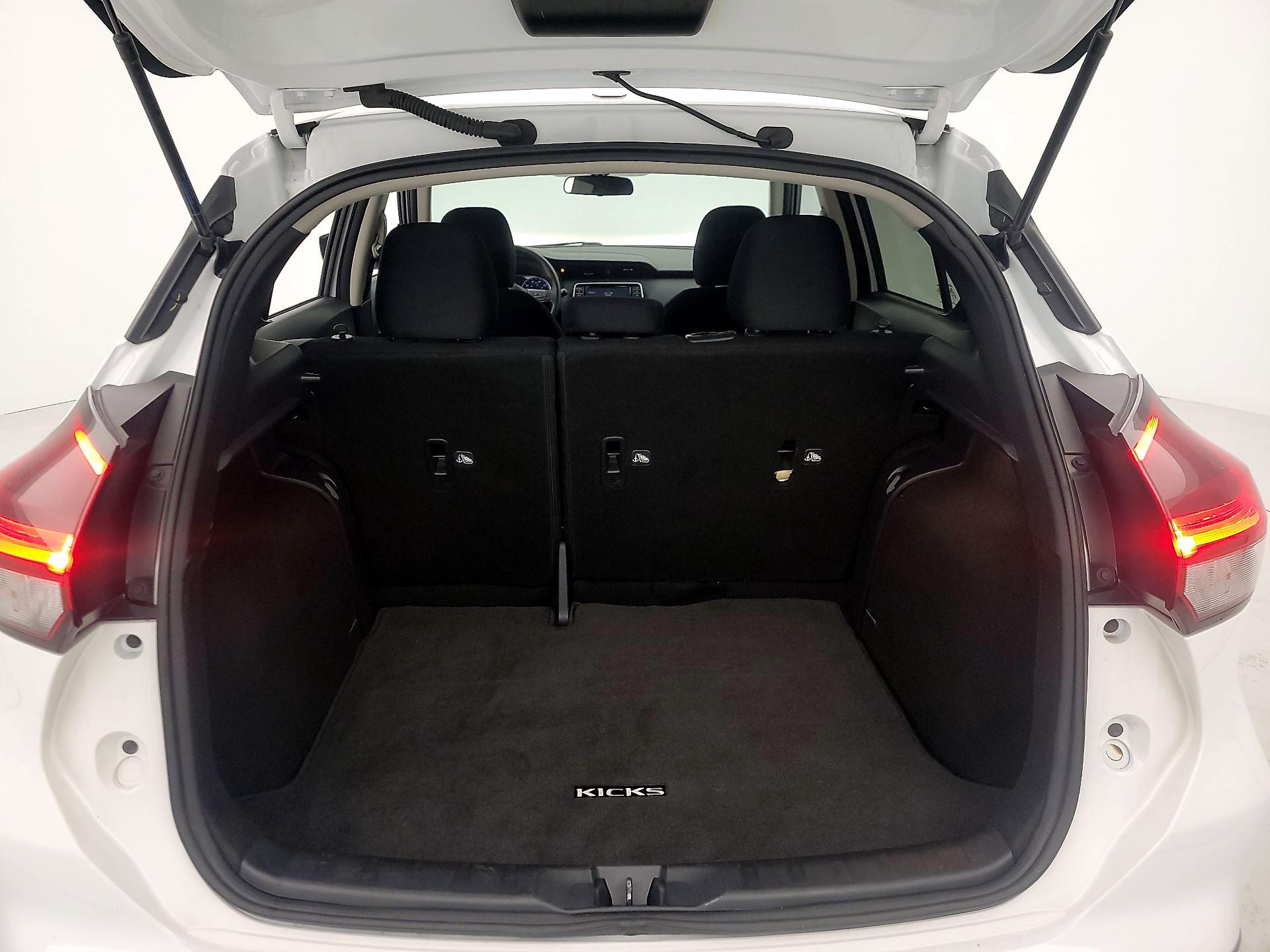 Thumbnail: 2023 Nissan Kicks - 20