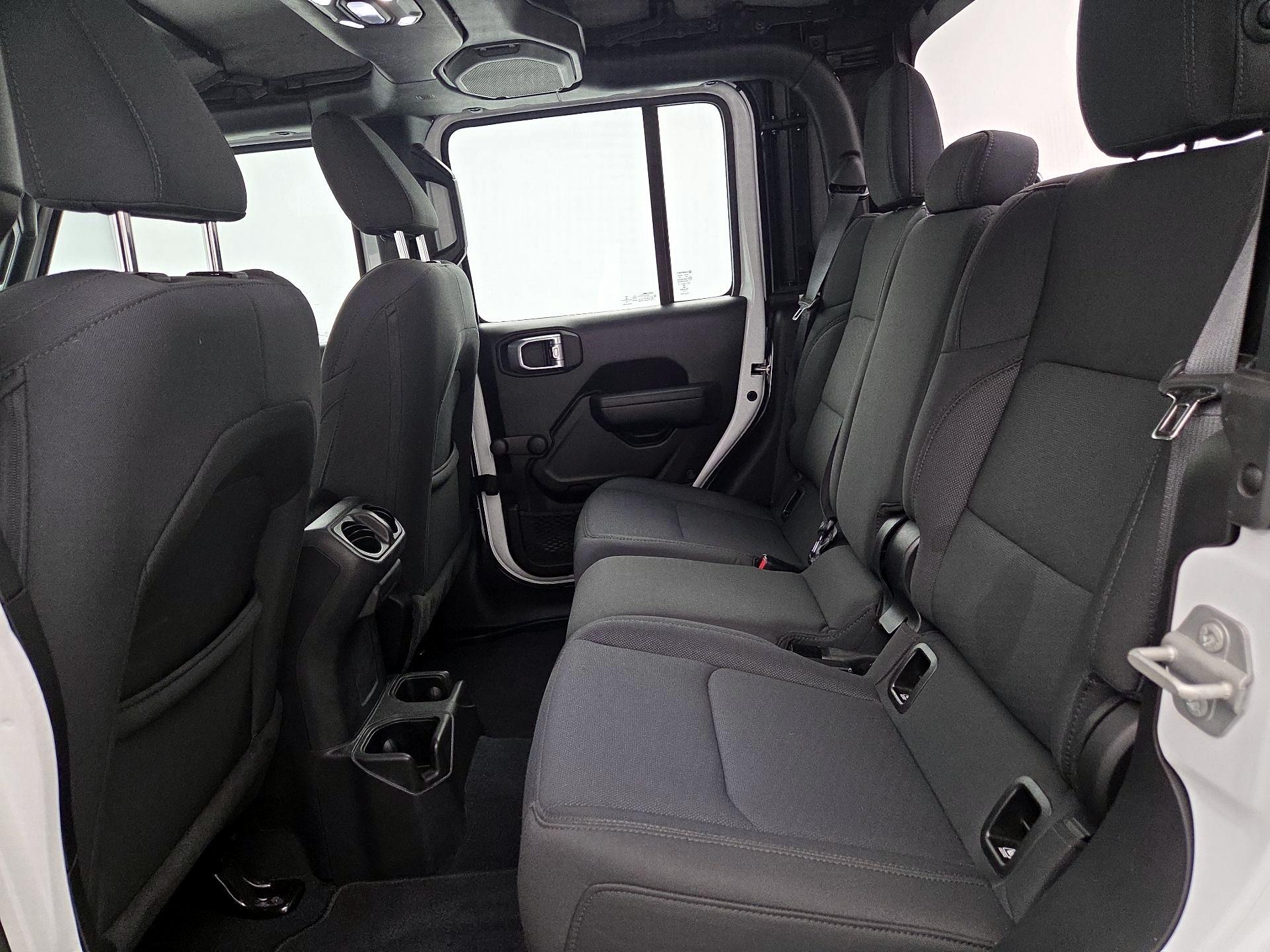 Thumbnail: 2022 Jeep Gladiator - 20