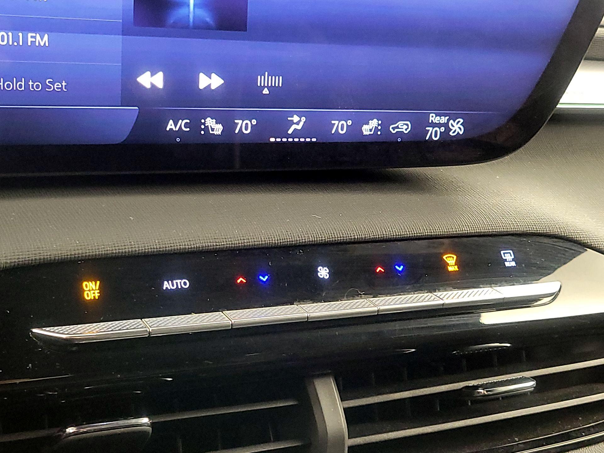 Thumbnail: 2025 Buick Enclave - 17