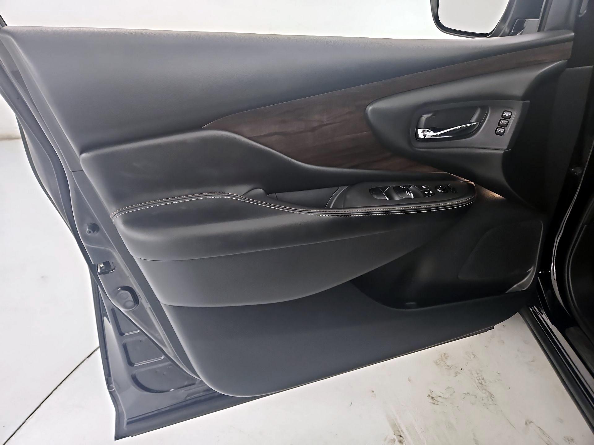 Thumbnail: 2021 Nissan Murano - 12