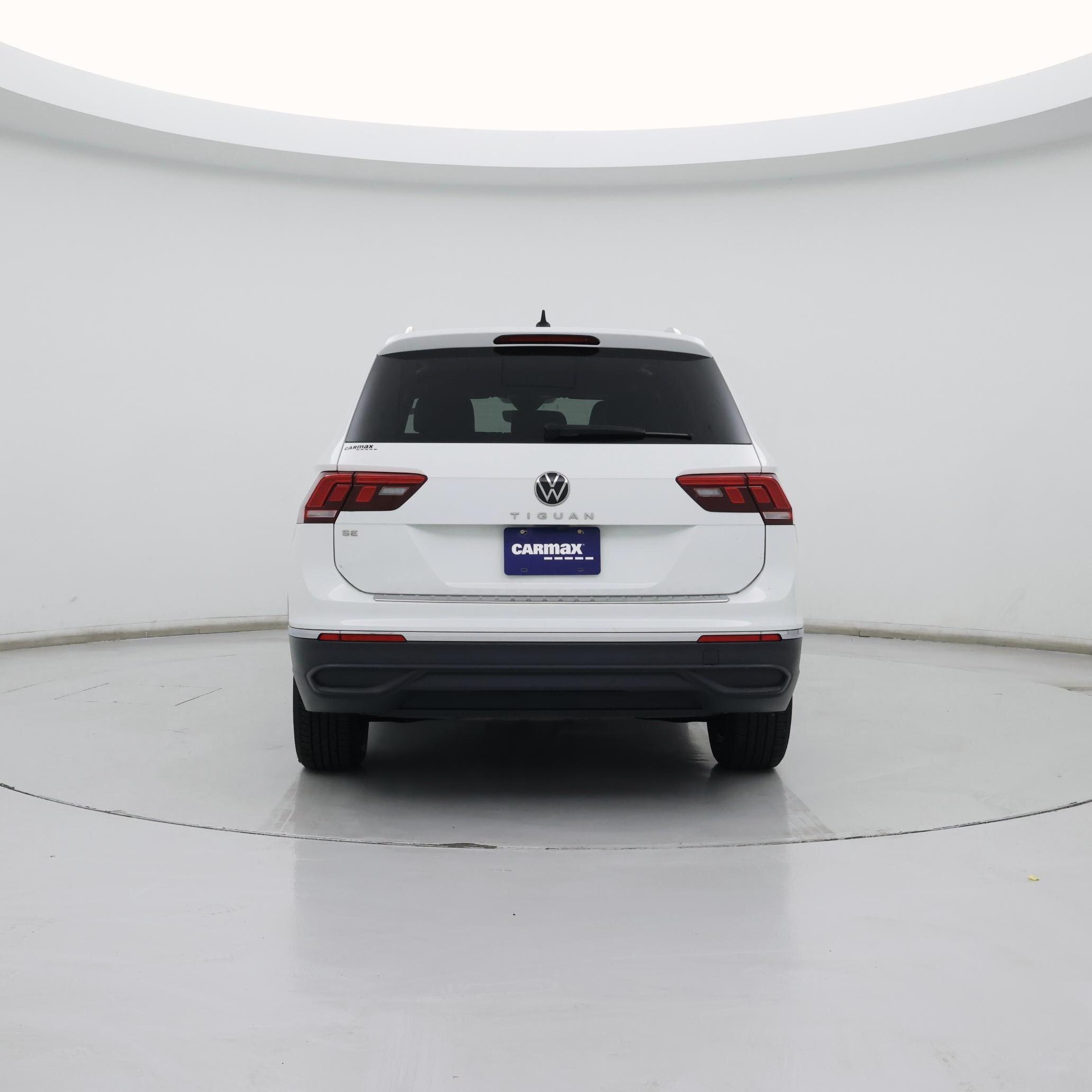 Thumbnail: 2022 Volkswagen Tiguan - 6