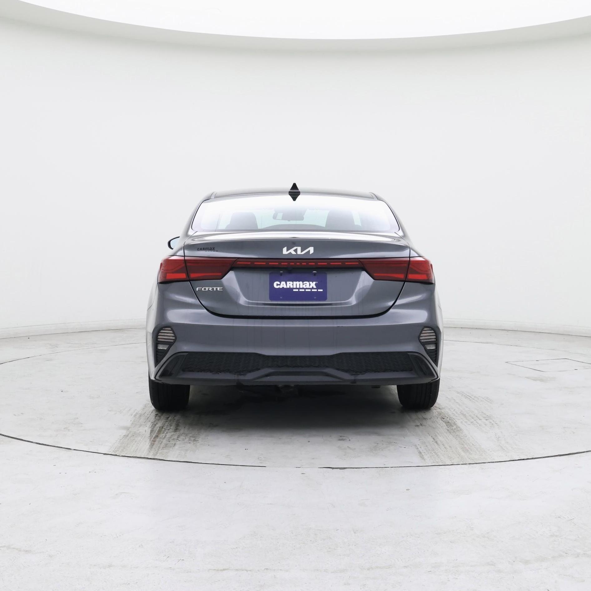 Thumbnail: 2023 Kia Forte - 6