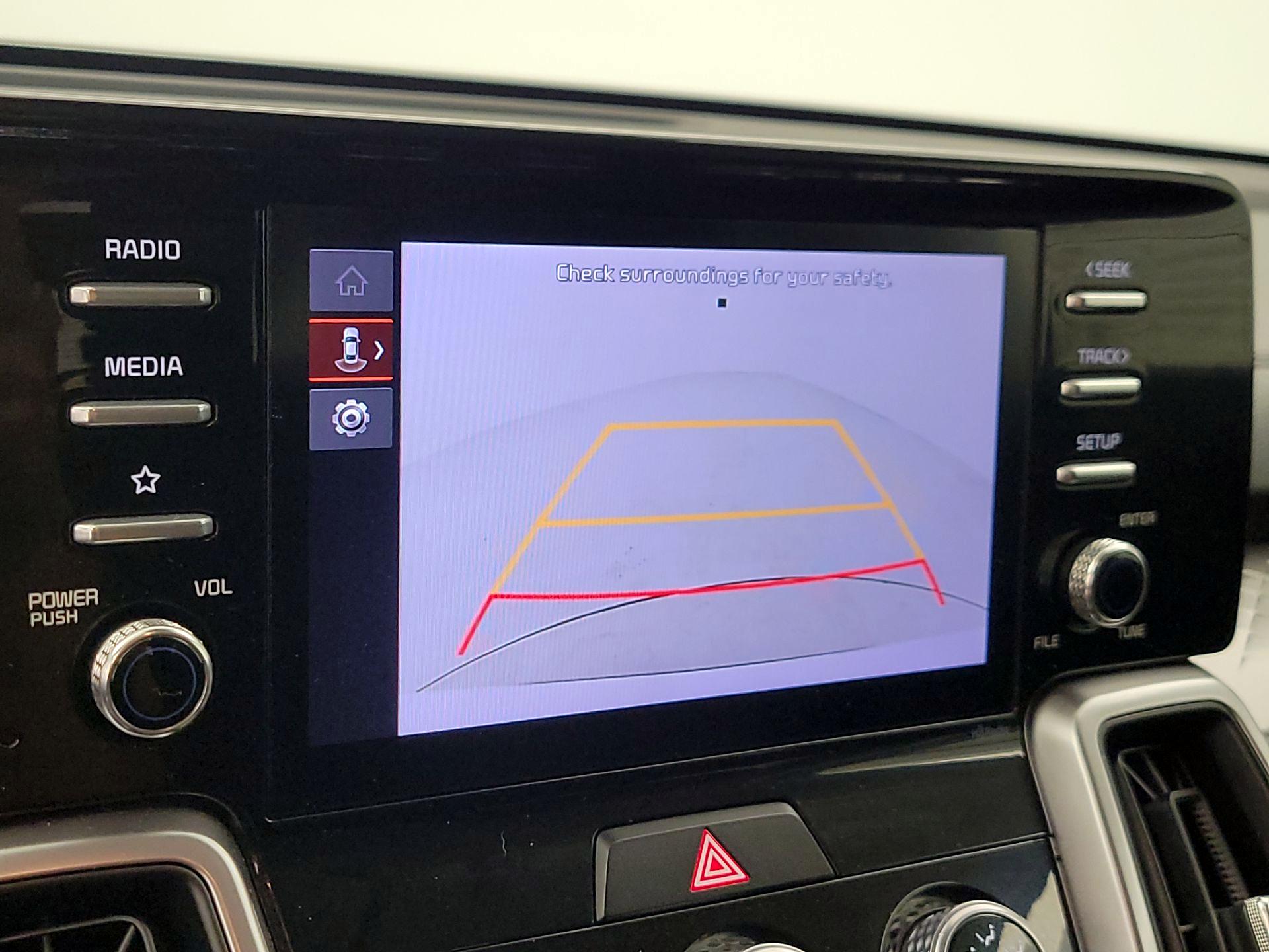 Thumbnail: 2023 Kia Sorento - 14