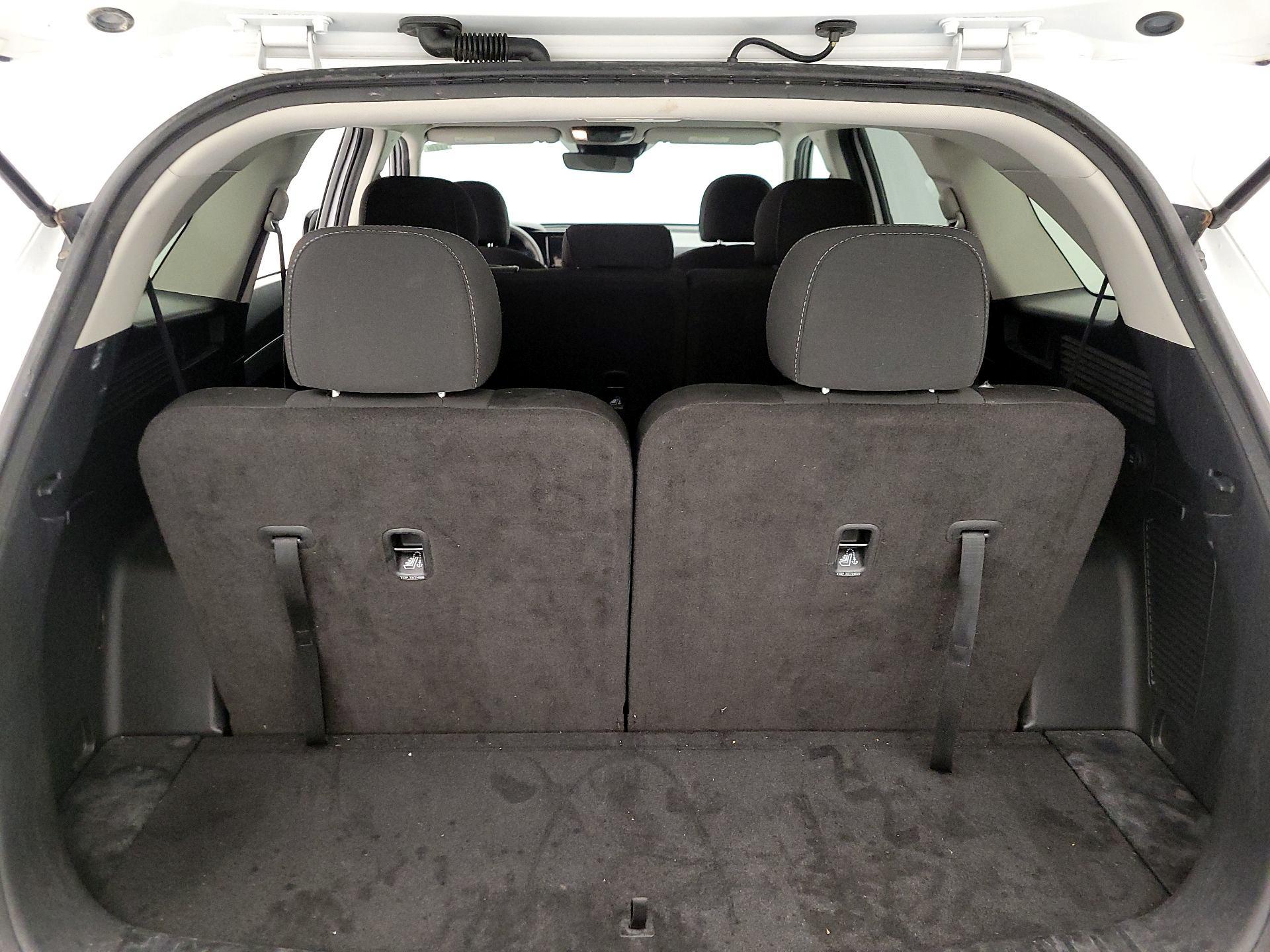 Thumbnail: 2023 Kia Sorento - 20