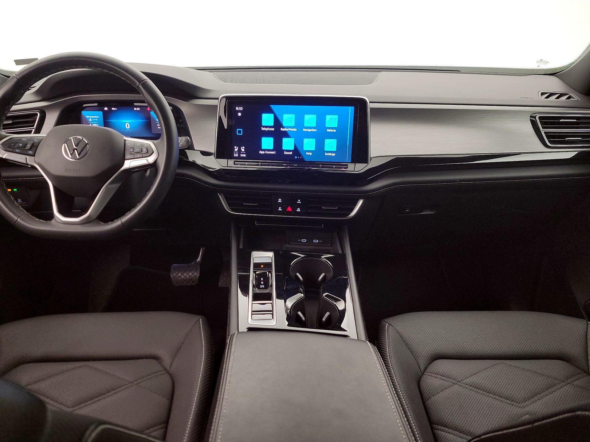 Thumbnail: 2024 Volkswagen Atlas - 9