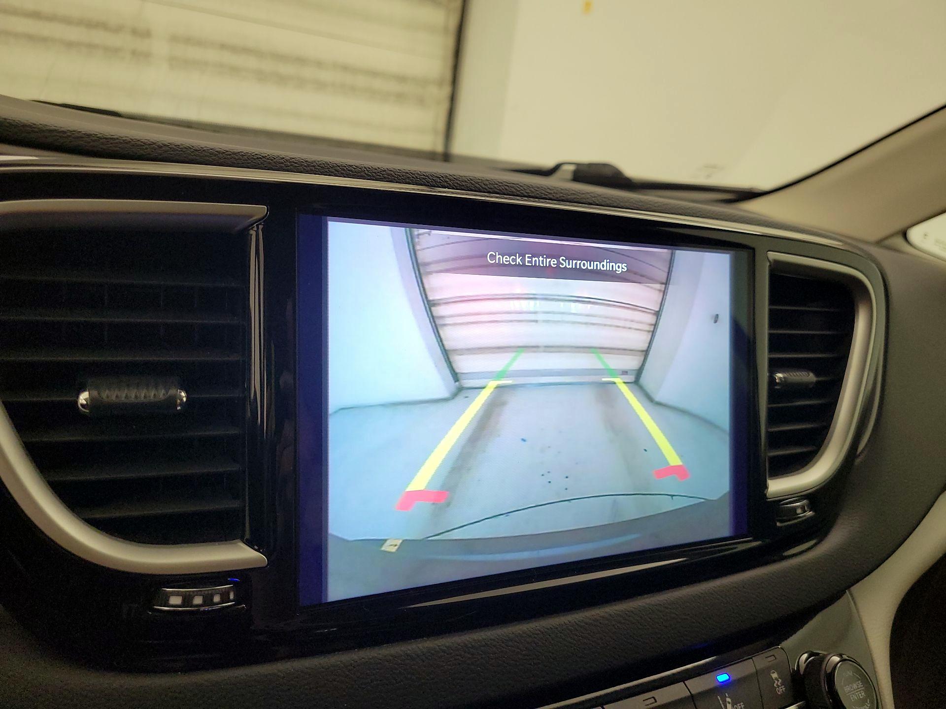 Thumbnail: 2023 Chrysler Pacifica - 13