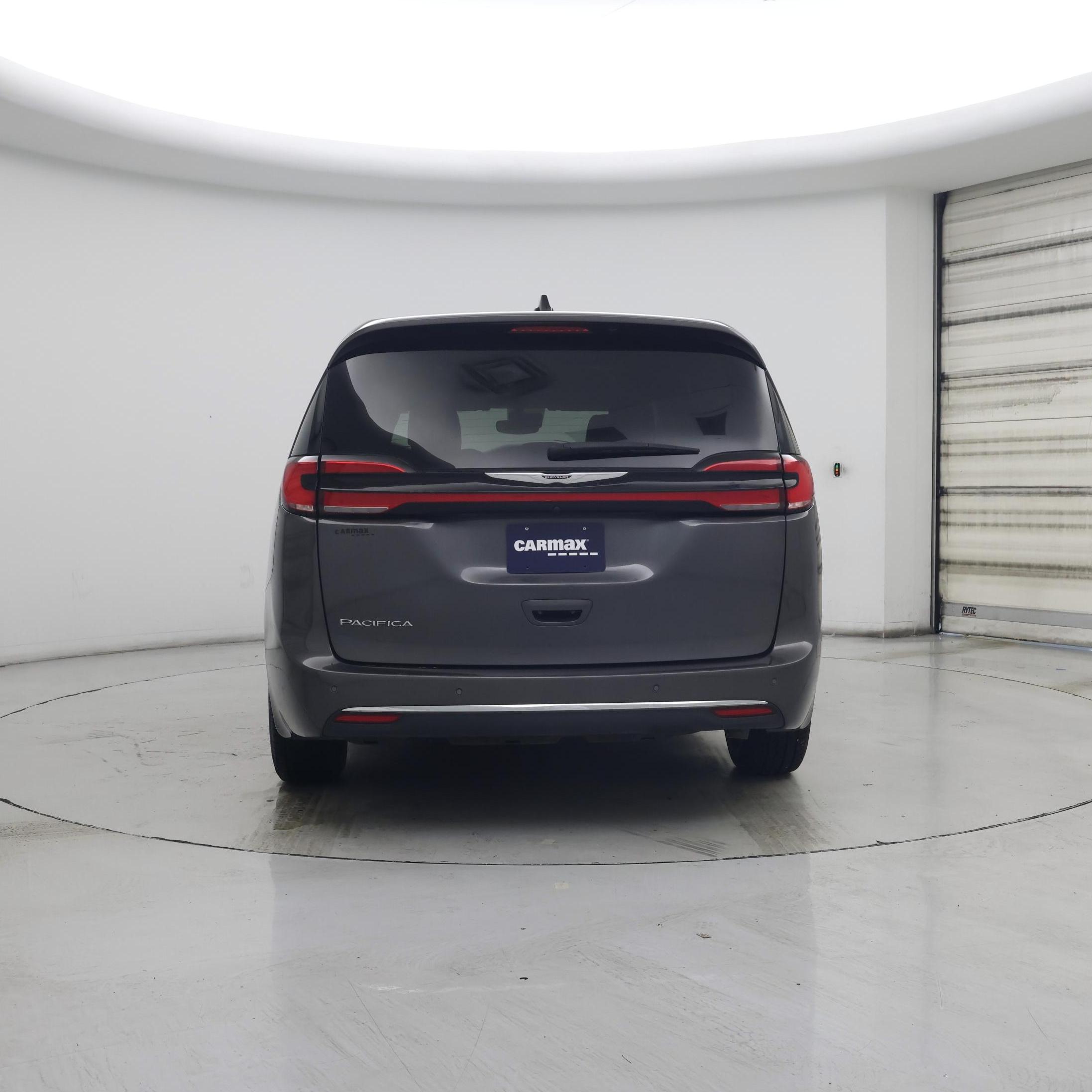 Thumbnail: 2023 Chrysler Pacifica - 6