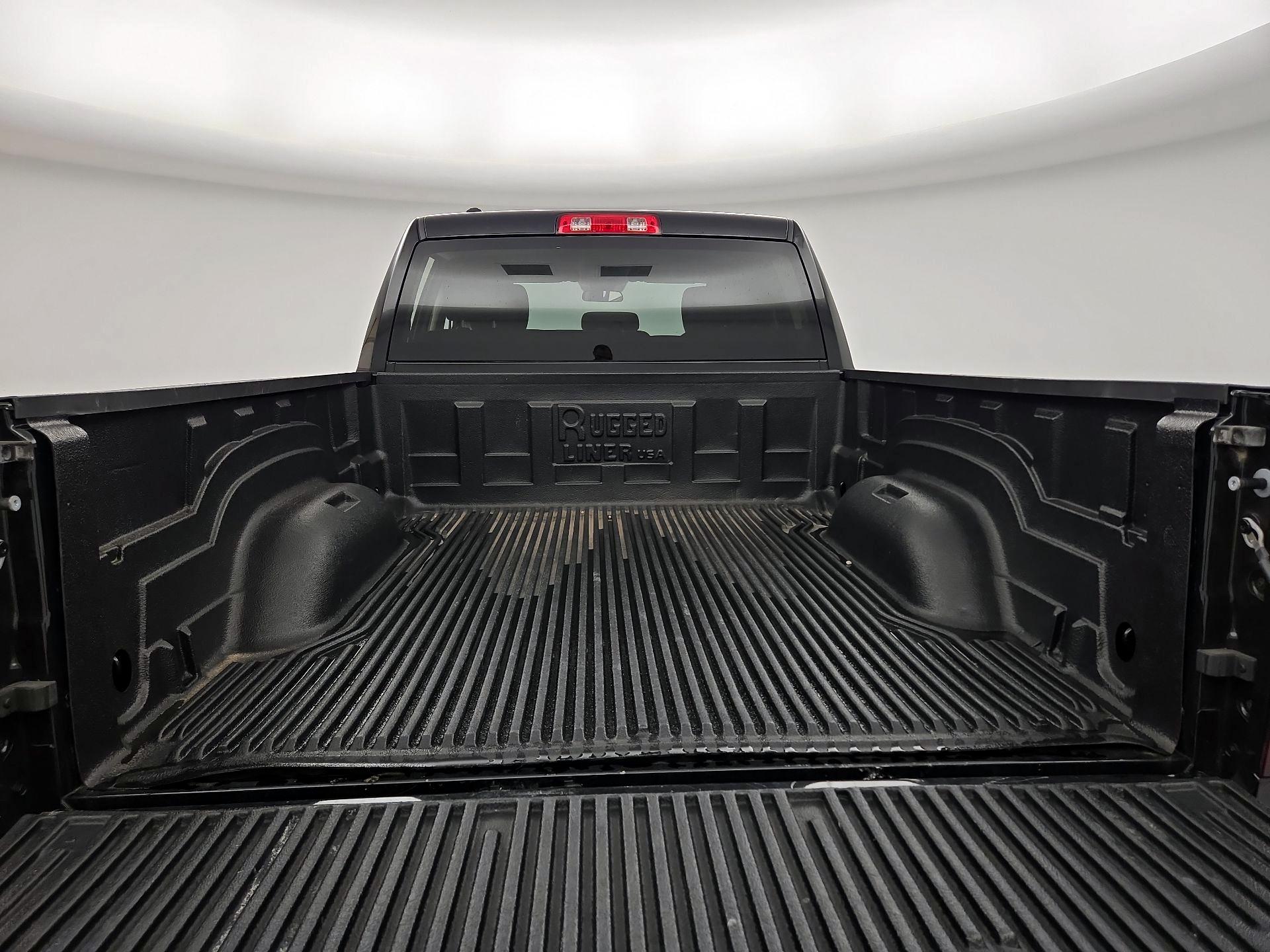 Thumbnail: 2024 RAM 1500 Classic - 20