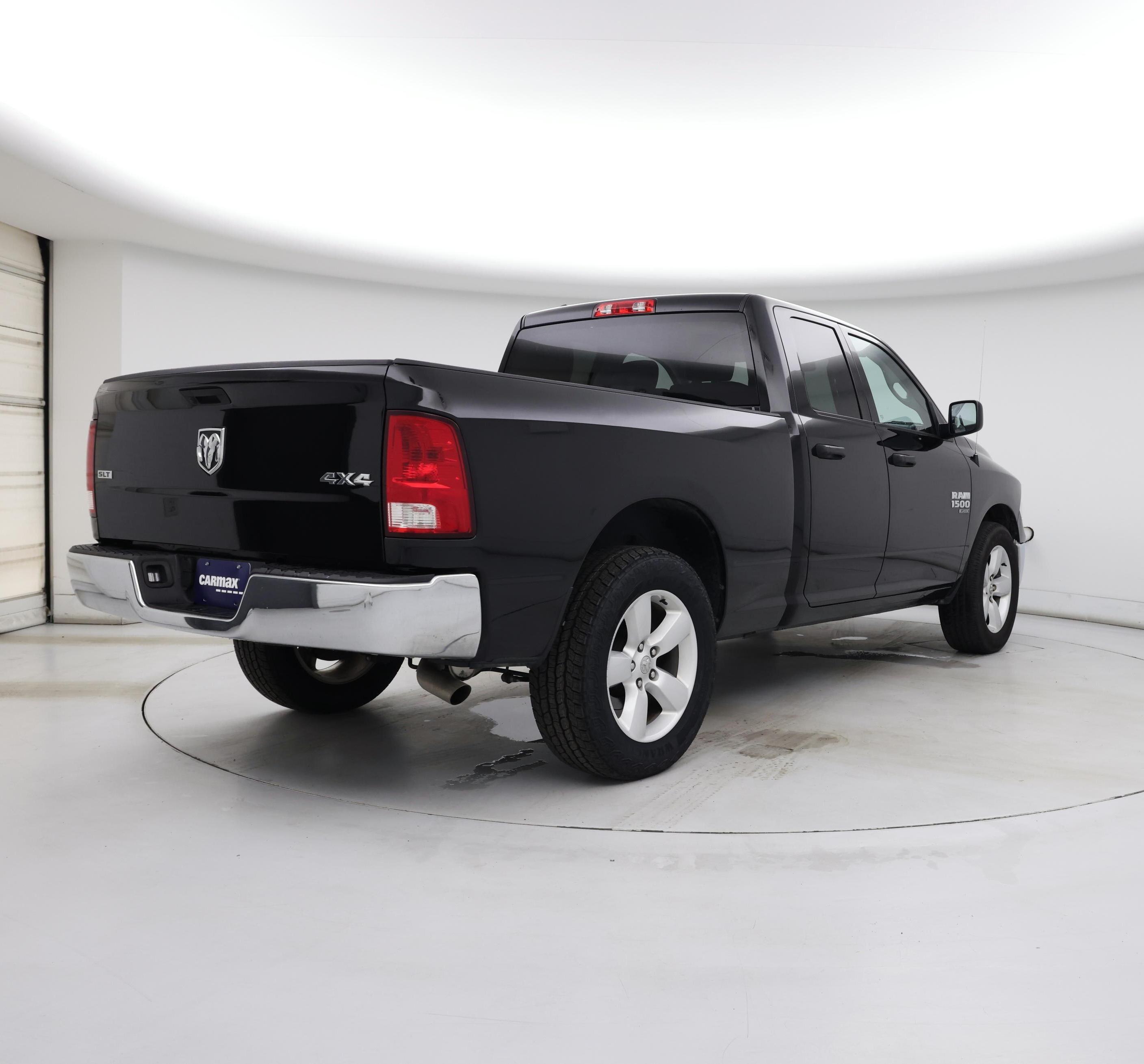 Thumbnail: 2024 RAM 1500 Classic - 8