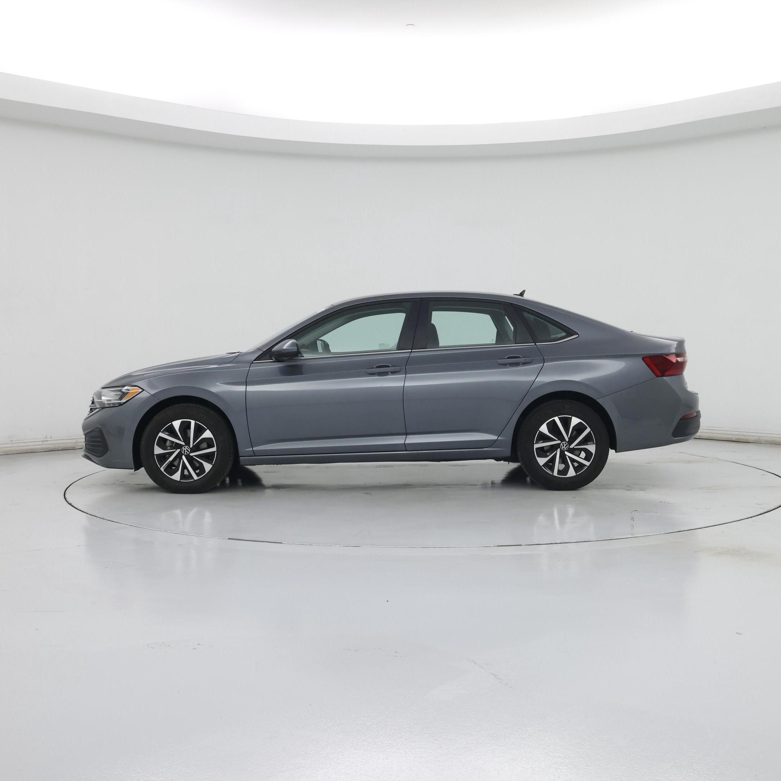 Thumbnail: 2024 Volkswagen Jetta - 3