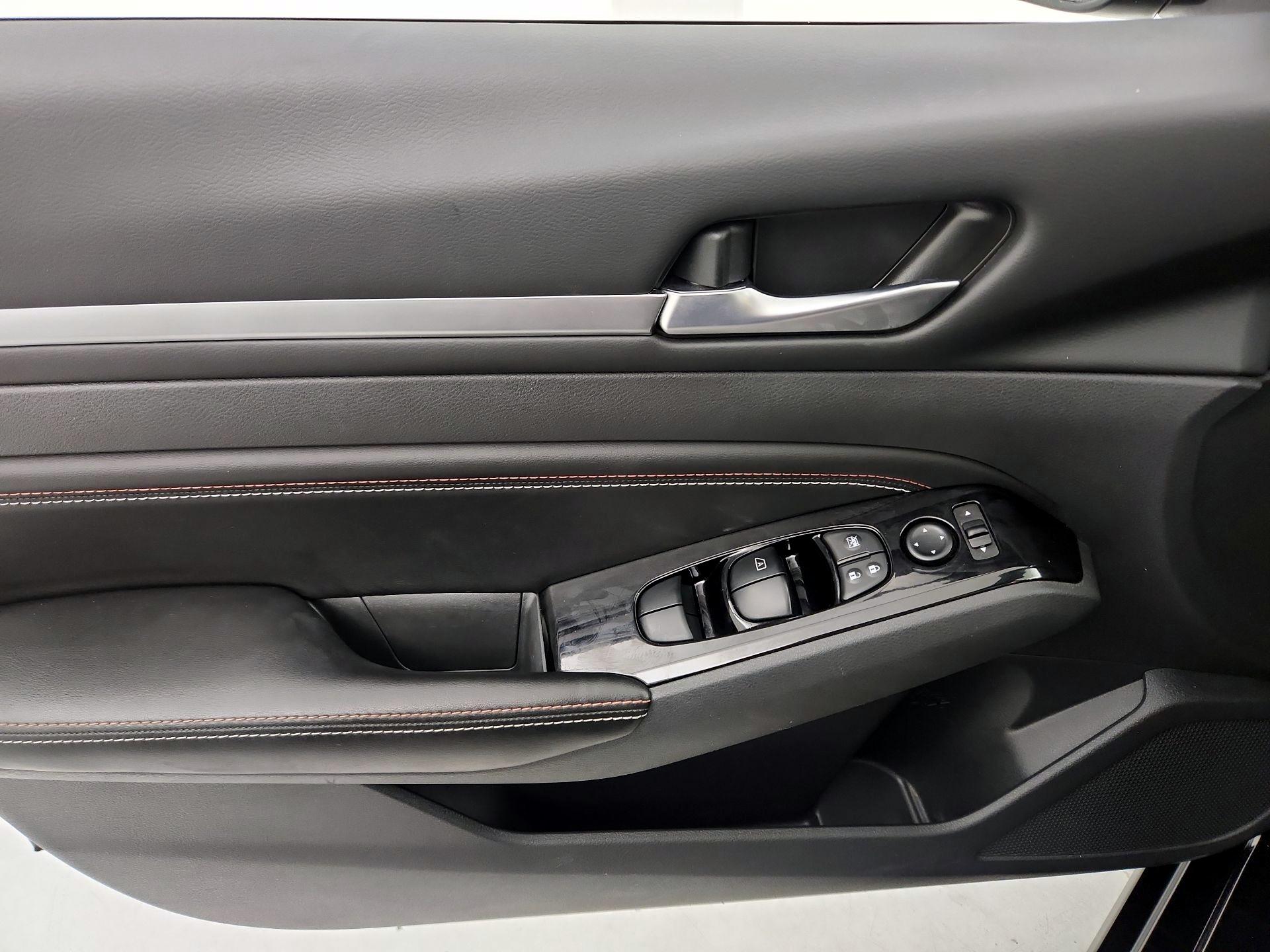 Thumbnail: 2023 Nissan Altima - 12