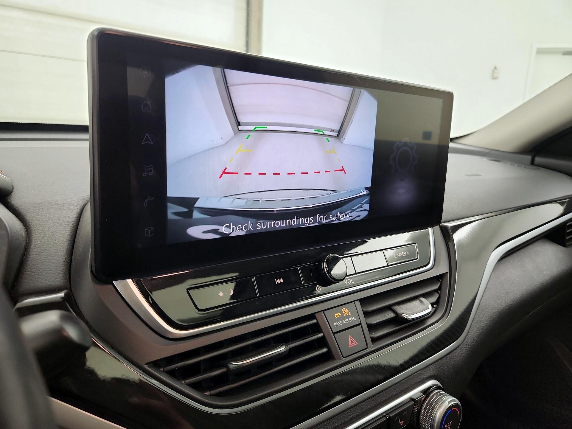 Thumbnail: 2023 Nissan Altima - 15