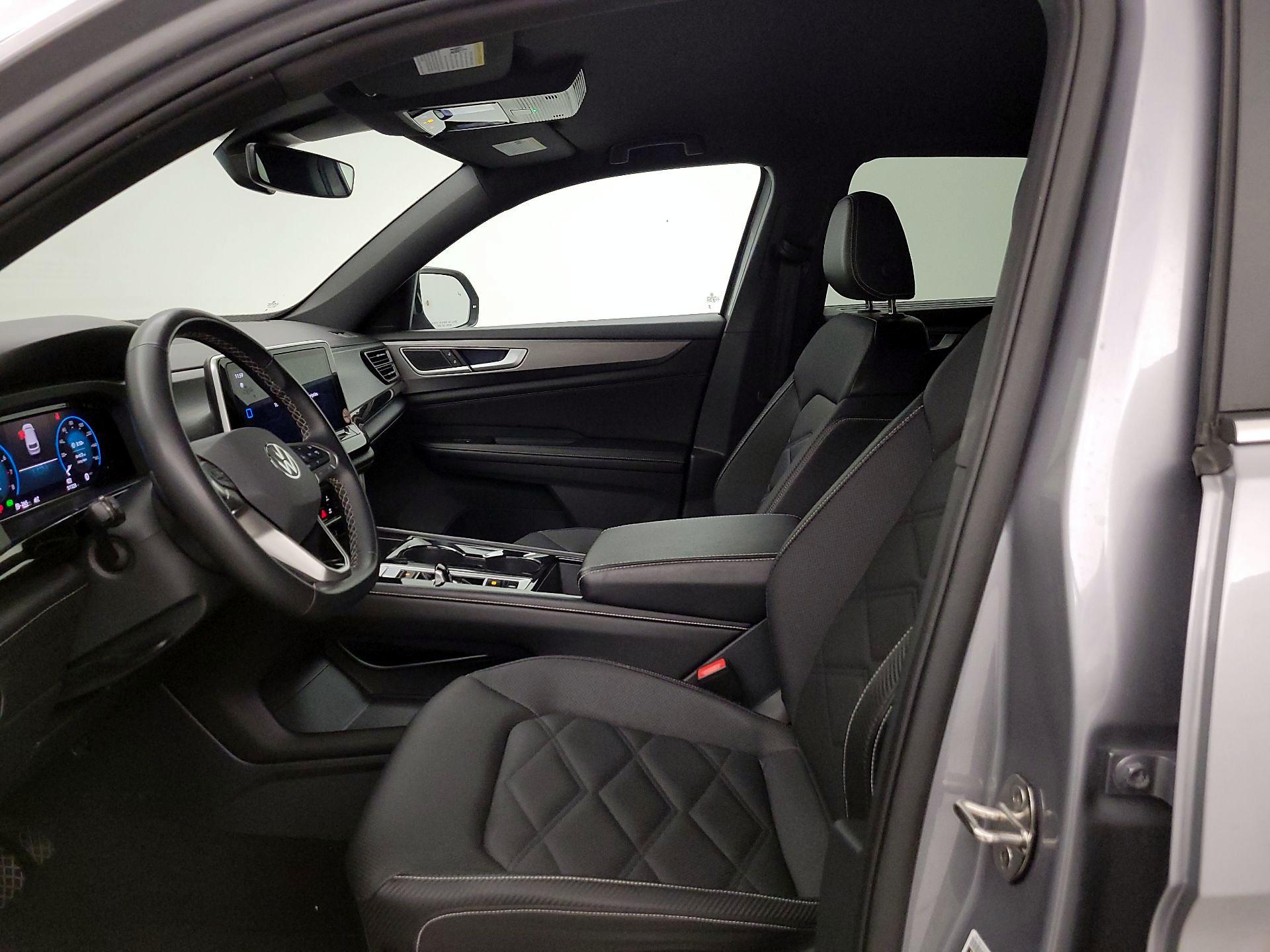 Thumbnail: 2024 Volkswagen Atlas - 11