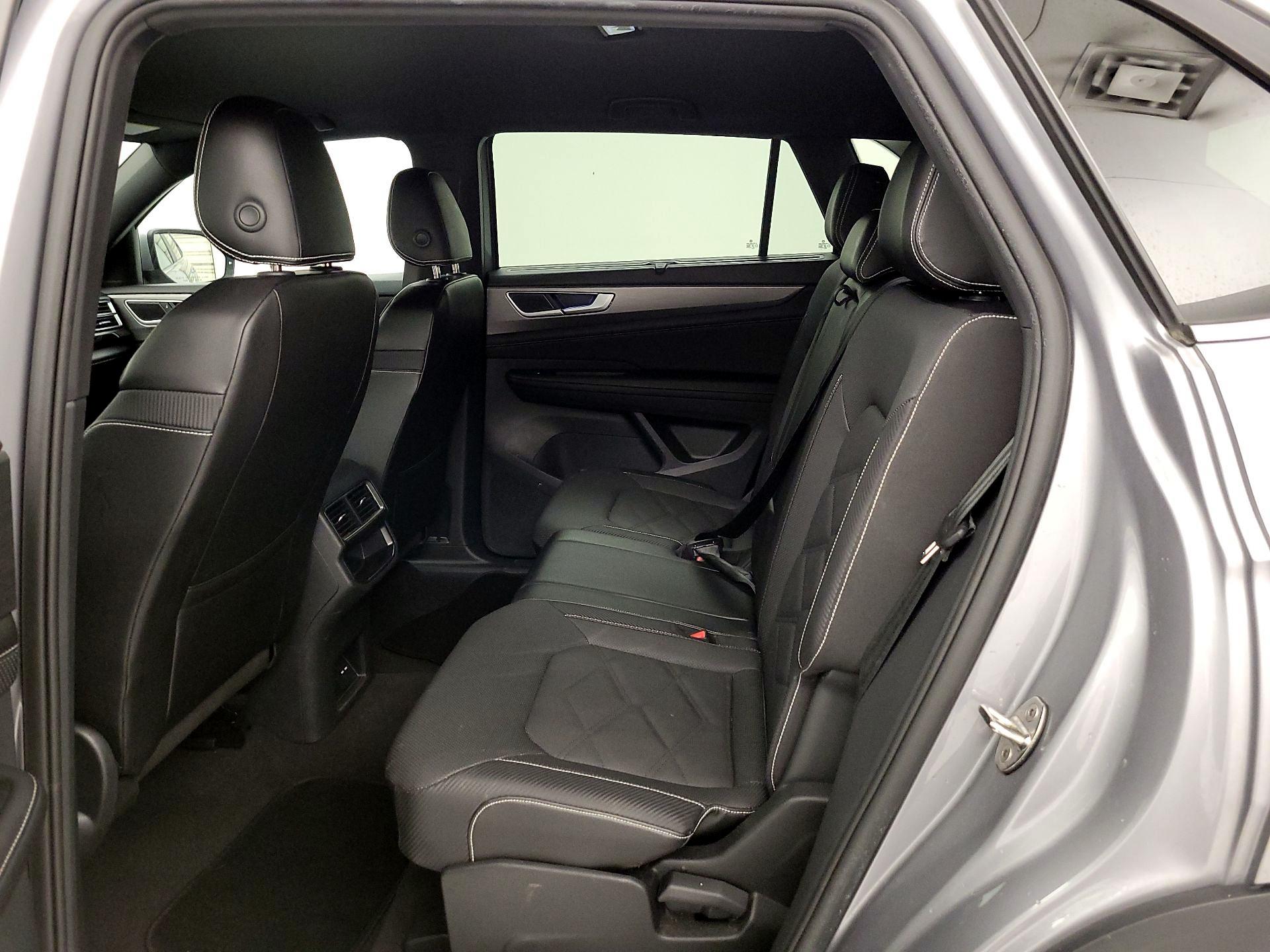 Thumbnail: 2024 Volkswagen Atlas - 19