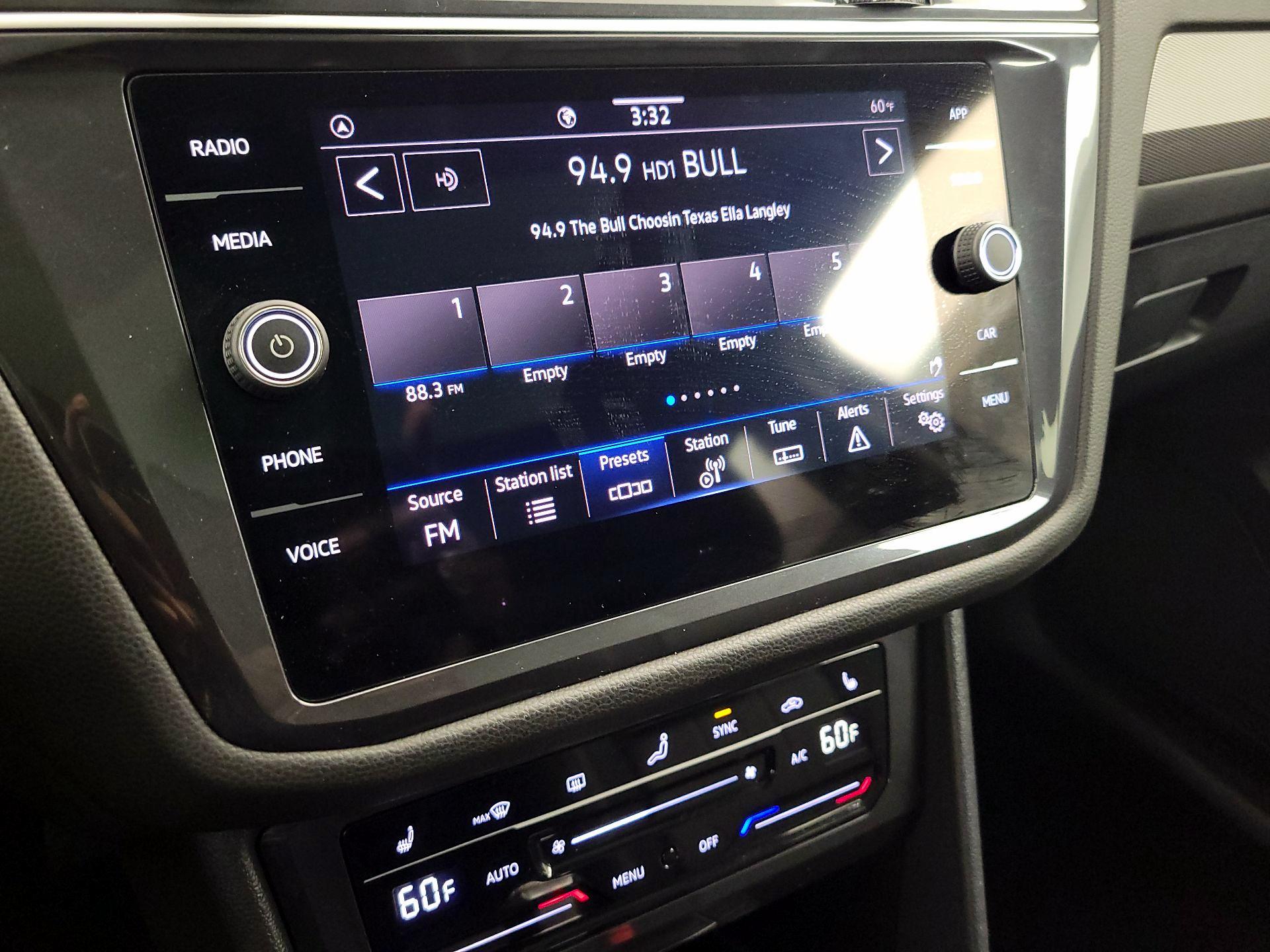 Thumbnail: 2024 Volkswagen Tiguan - 15