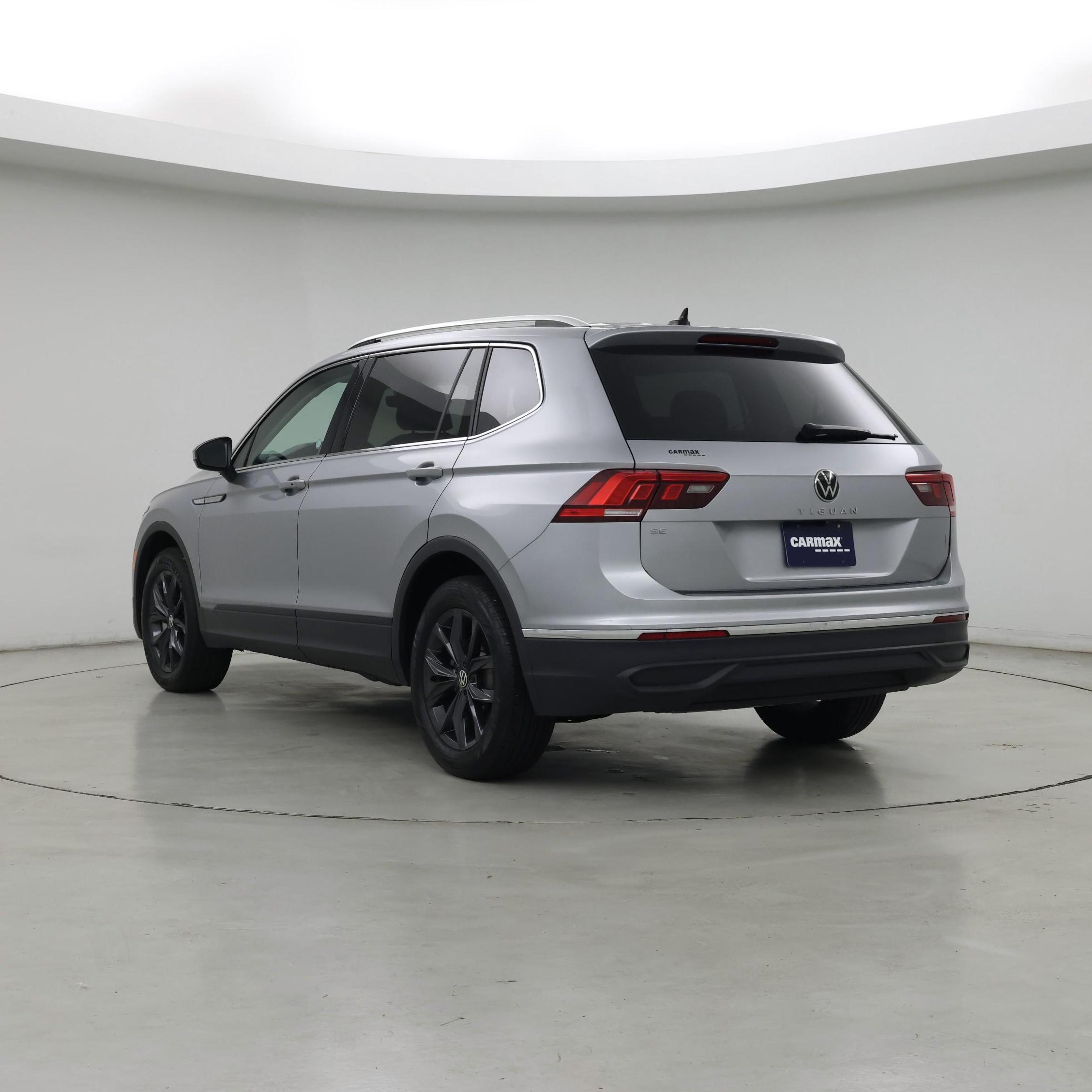 Thumbnail: 2024 Volkswagen Tiguan - 2