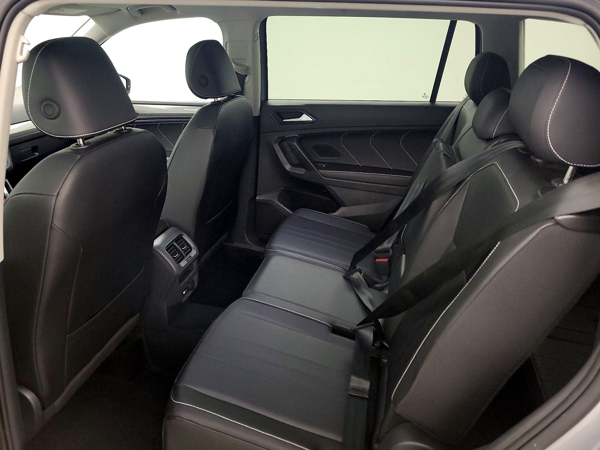 Thumbnail: 2024 Volkswagen Tiguan - 20