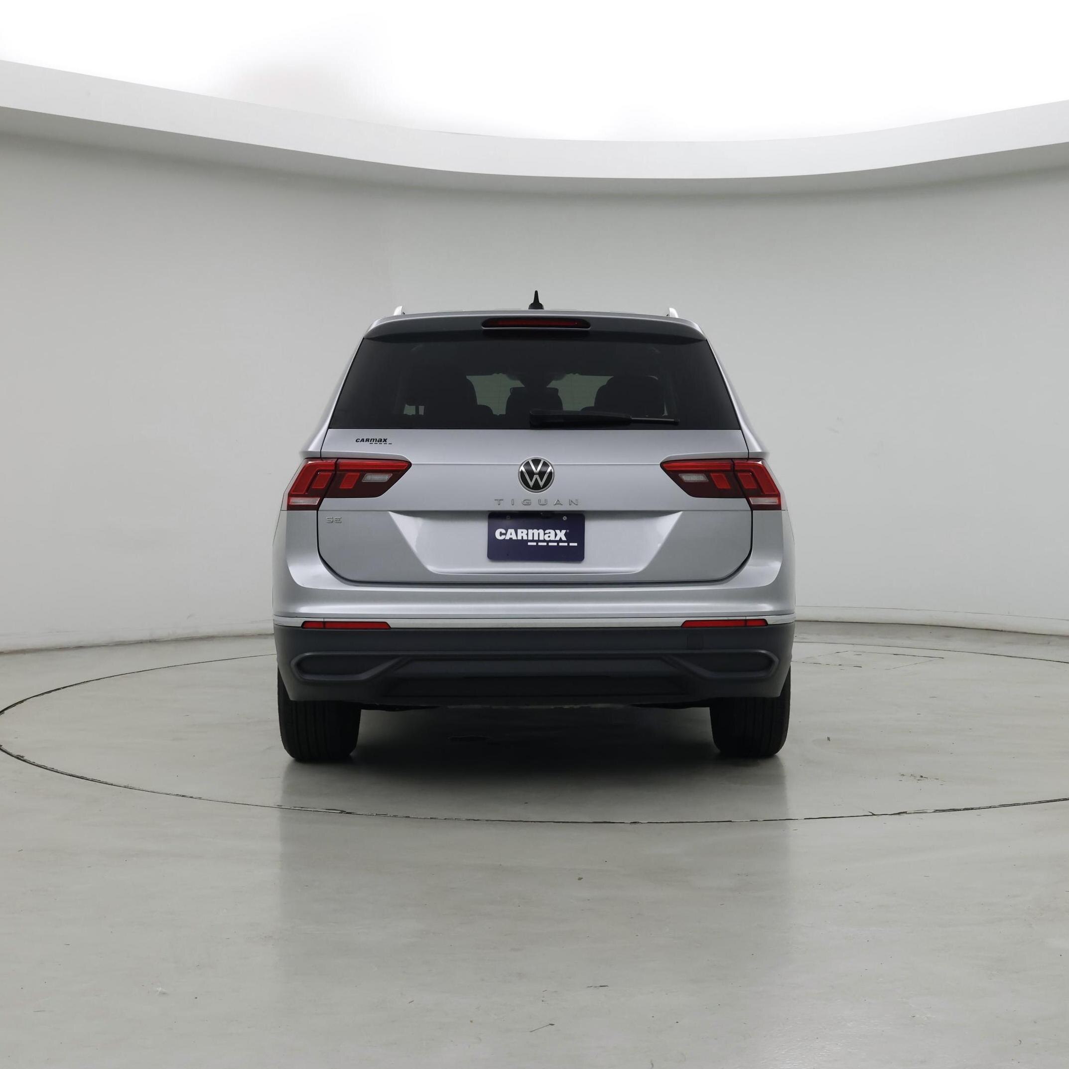 Thumbnail: 2024 Volkswagen Tiguan - 6