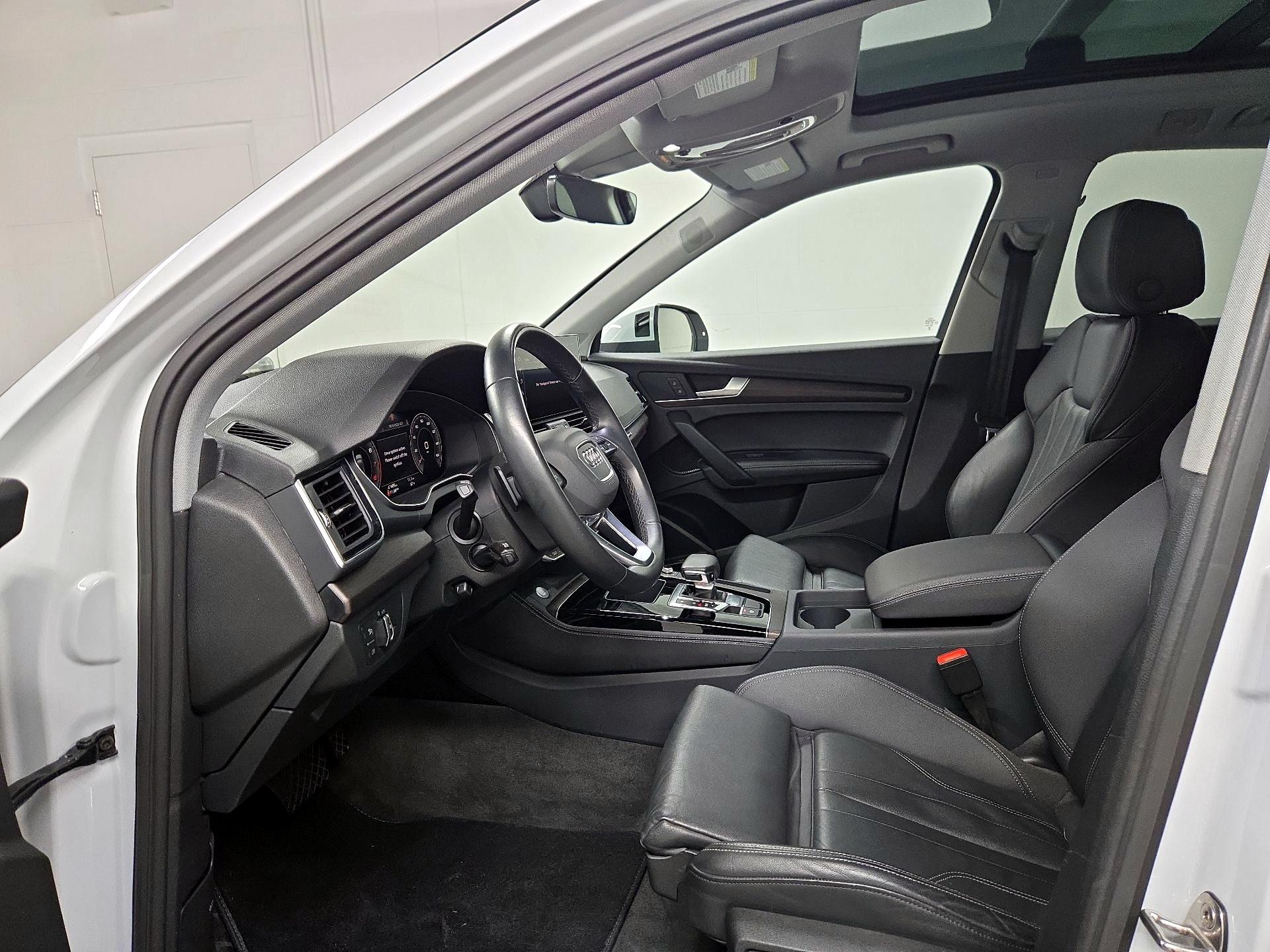 Thumbnail: 2024 Audi Q5 - 11