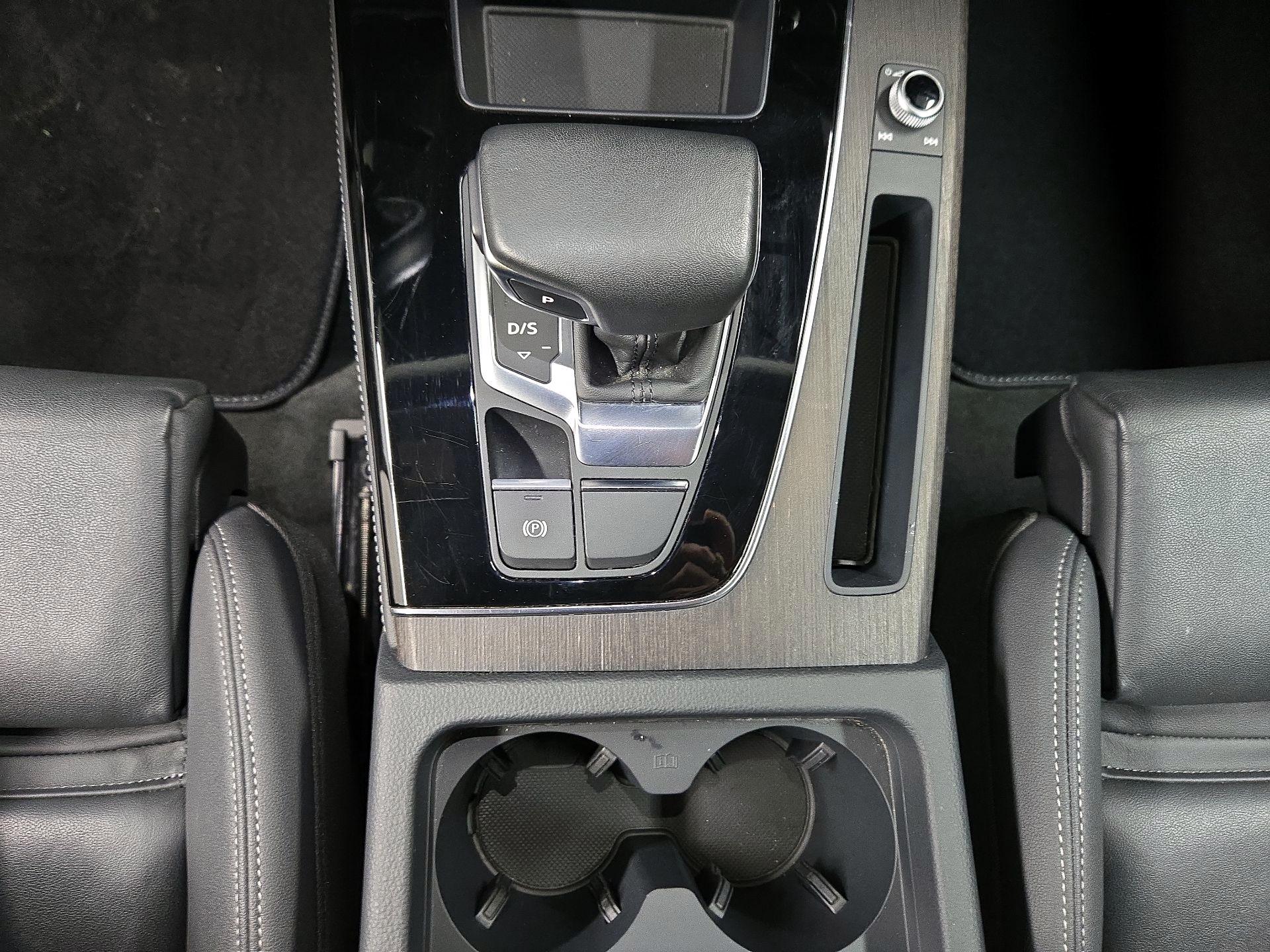 Thumbnail: 2024 Audi Q5 - 17