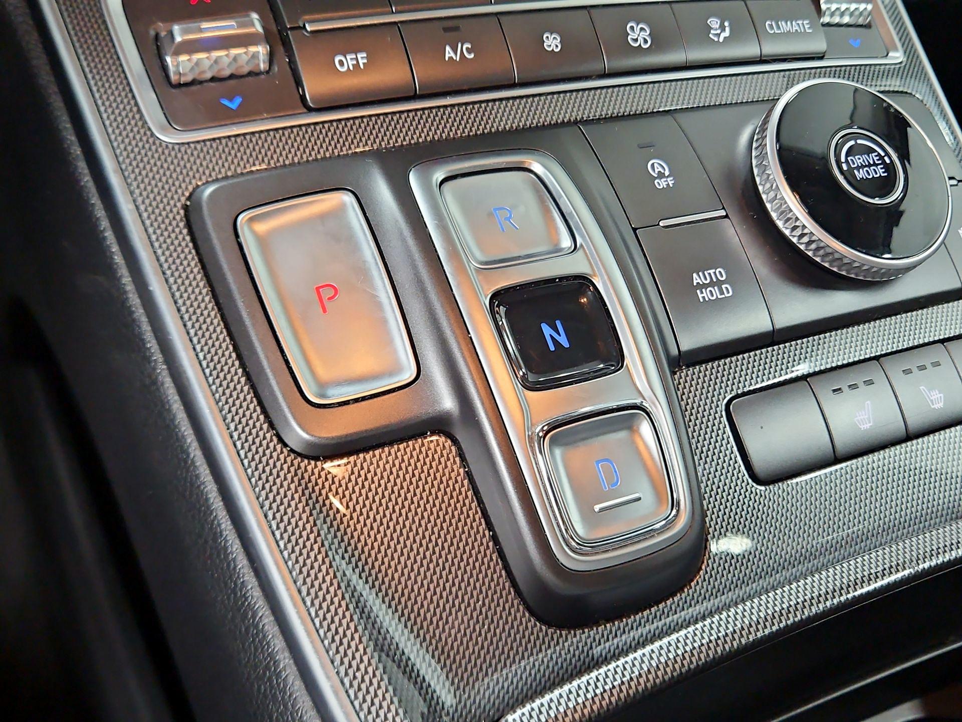 Thumbnail: 2023 Hyundai Santa Fe - 18