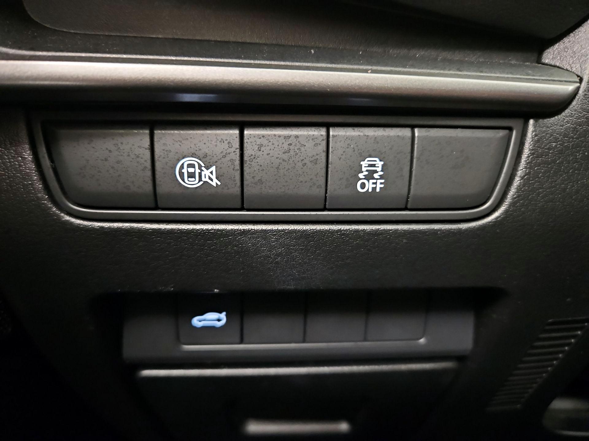 Thumbnail: 2024 Mazda Mazda3 - 13