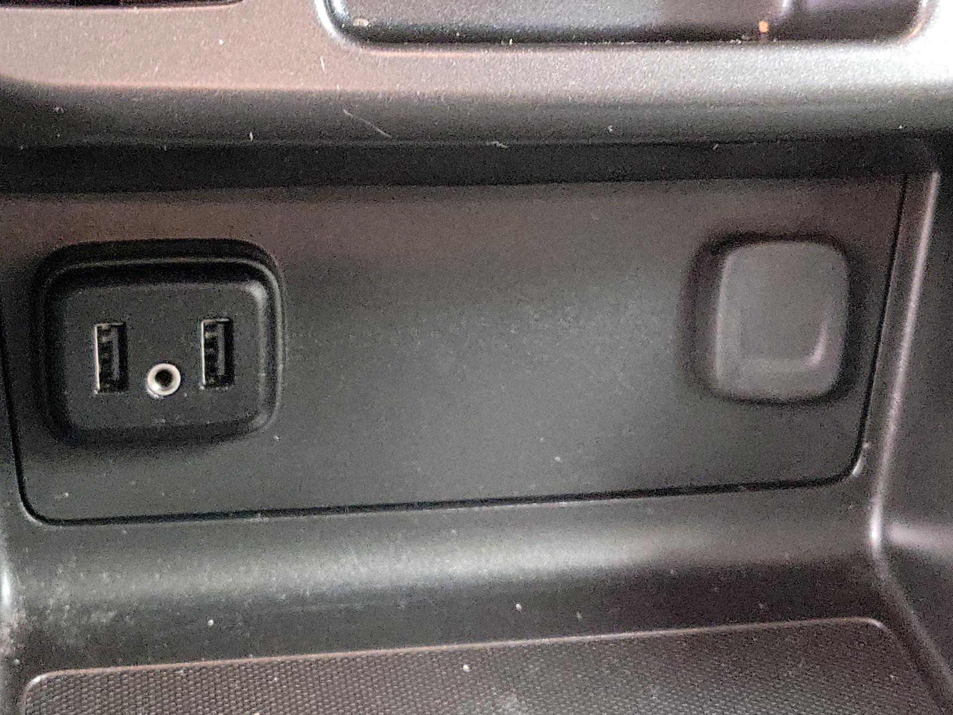 Thumbnail: 2022 GMC Canyon - 18