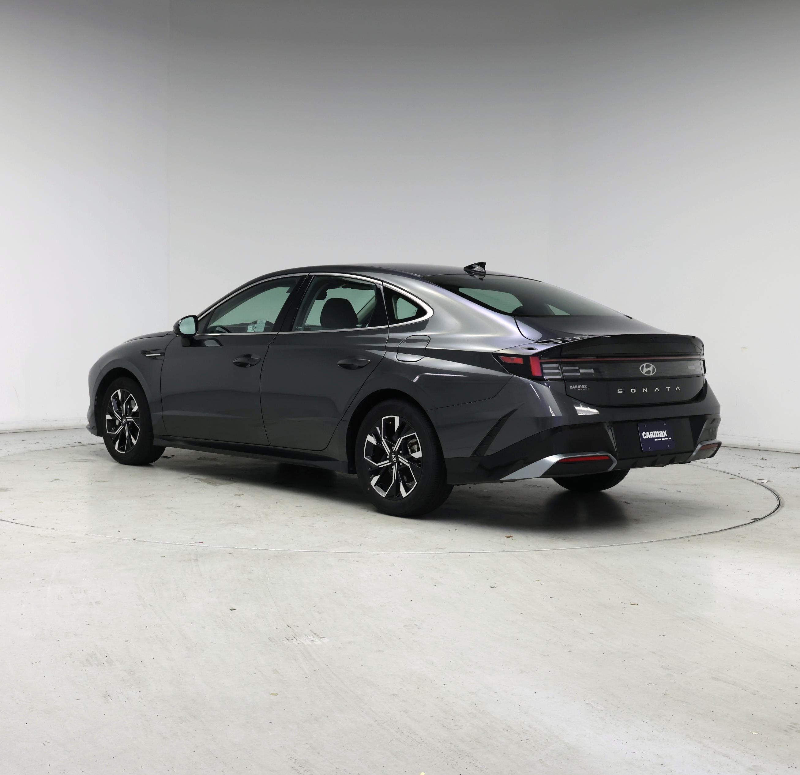 Thumbnail: 2025 Hyundai Sonata - 2