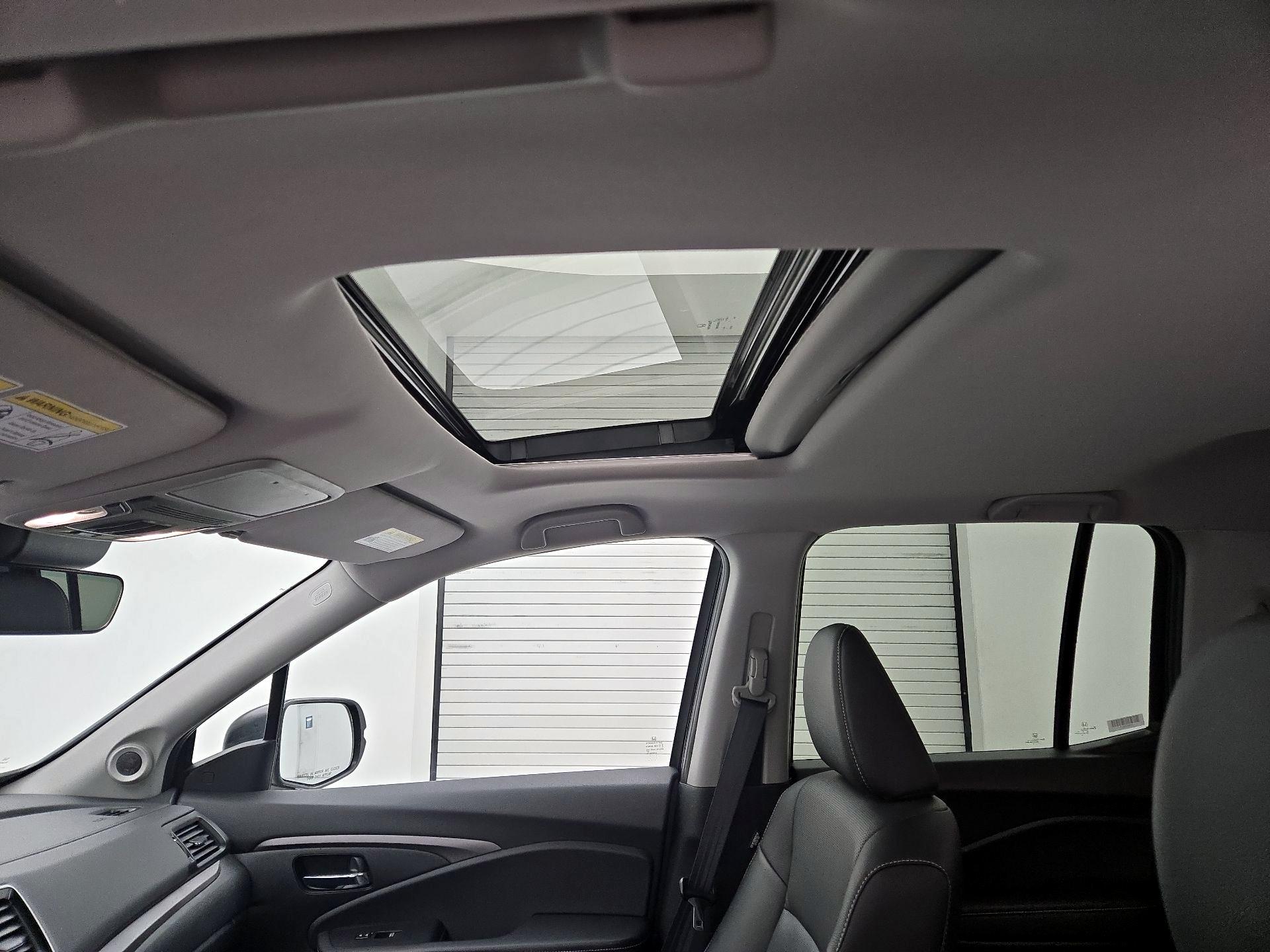 Thumbnail: 2025 Honda Ridgeline - 19