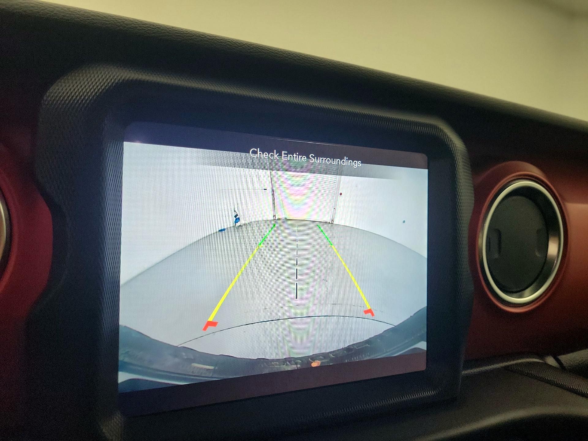 Thumbnail: 2022 Jeep Wrangler - 15