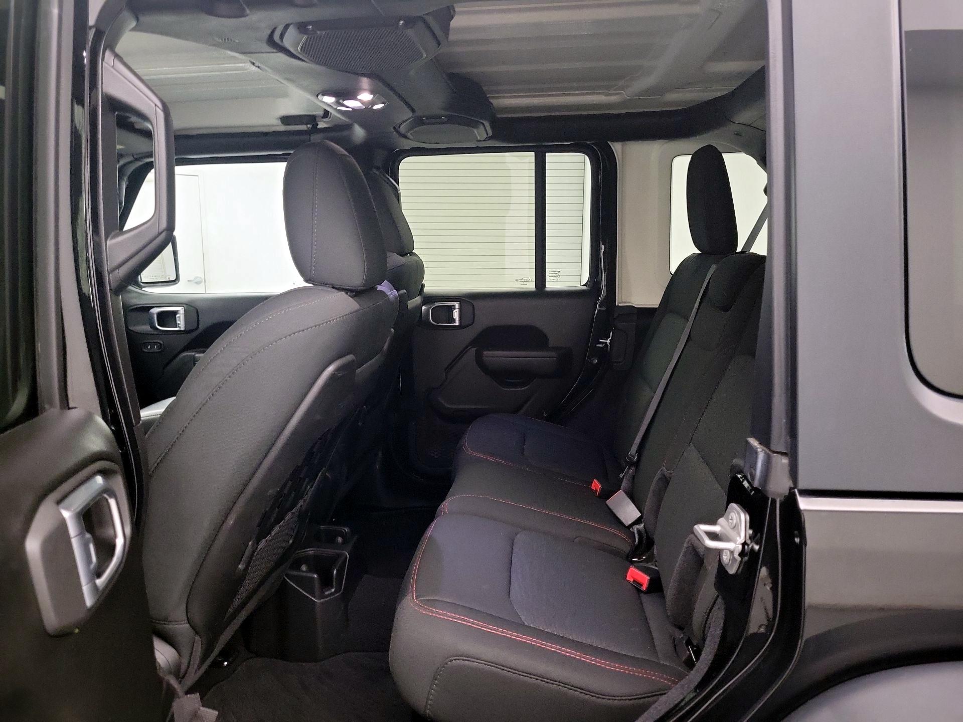 Thumbnail: 2022 Jeep Wrangler - 20