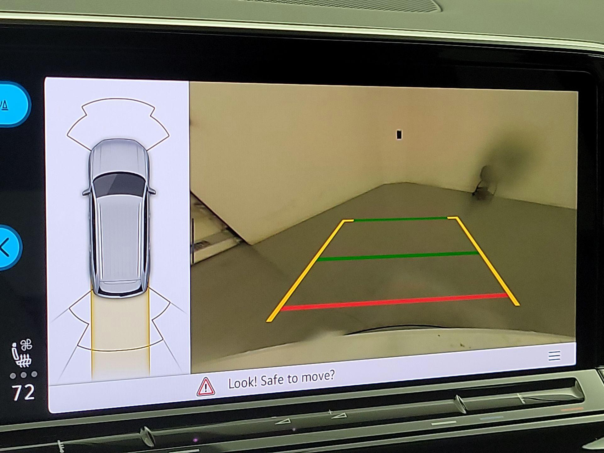 Thumbnail: 2024 Volkswagen Atlas - 15
